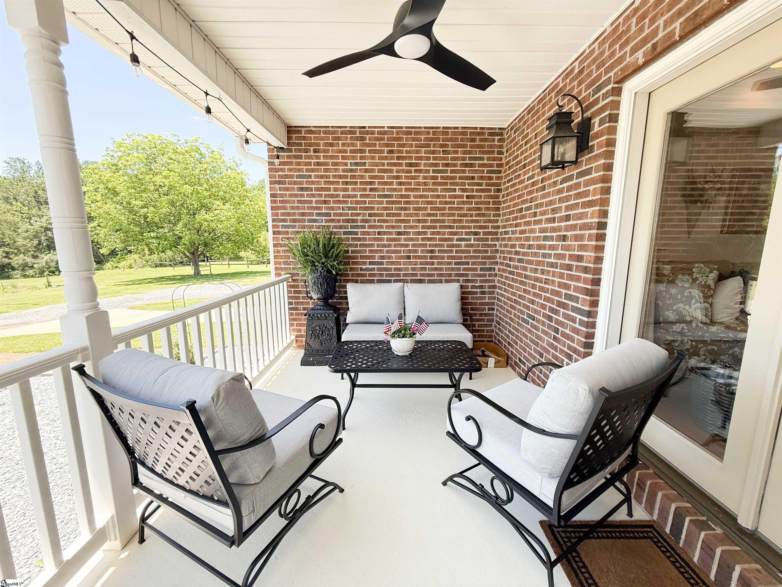 6050 Cross Anchor Road