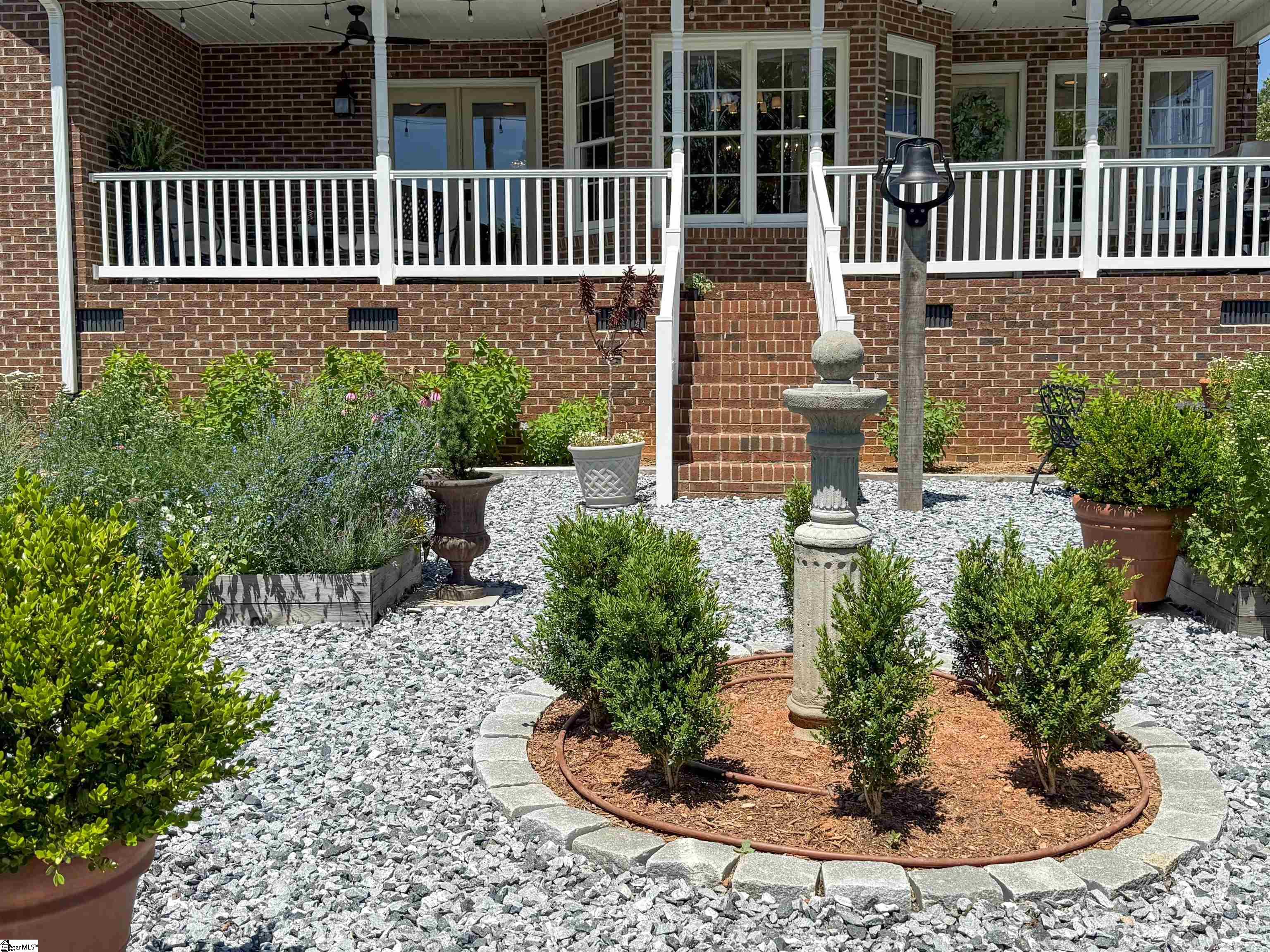 6050 Cross Anchor Road