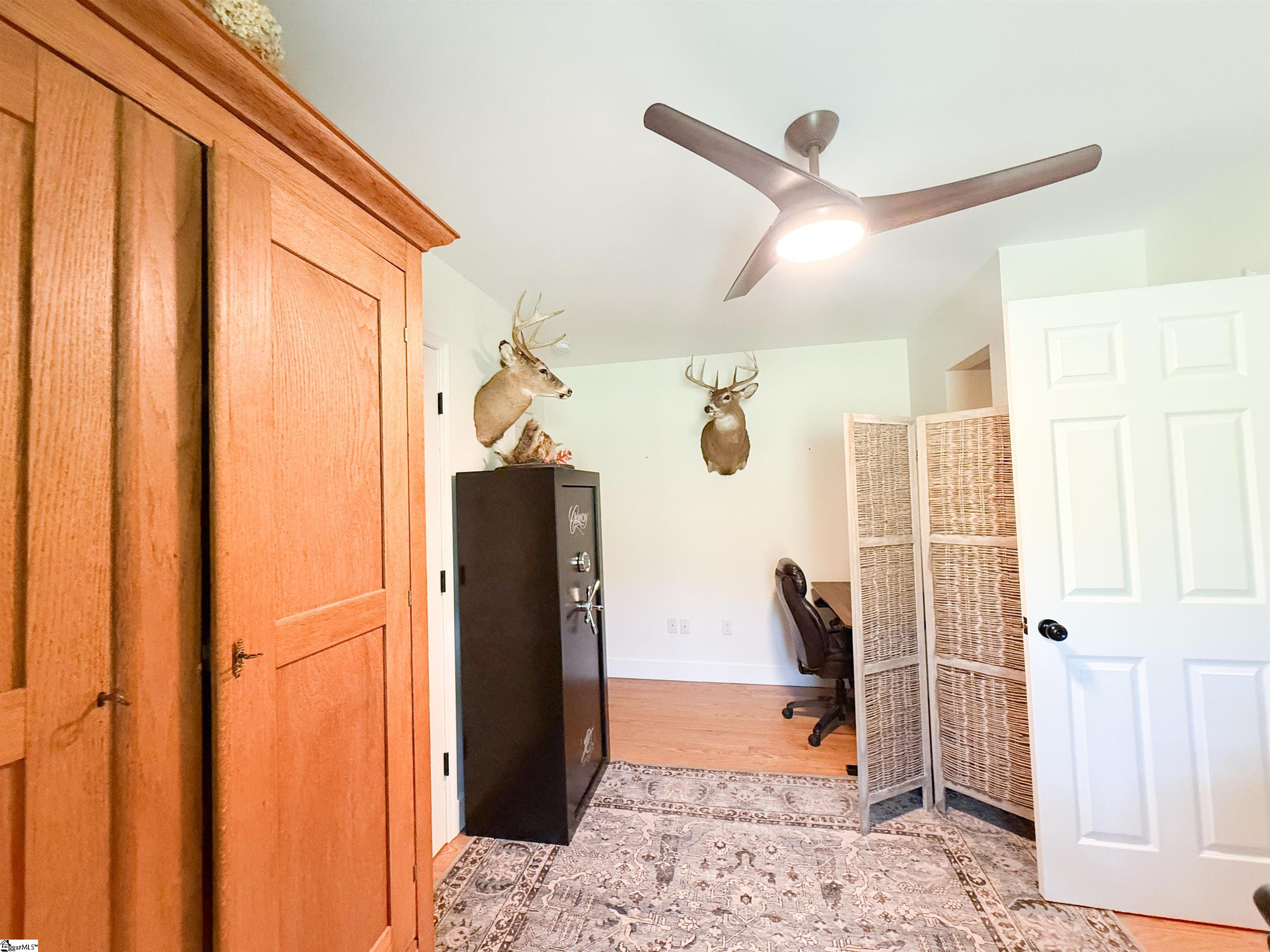 6050 Cross Anchor Road