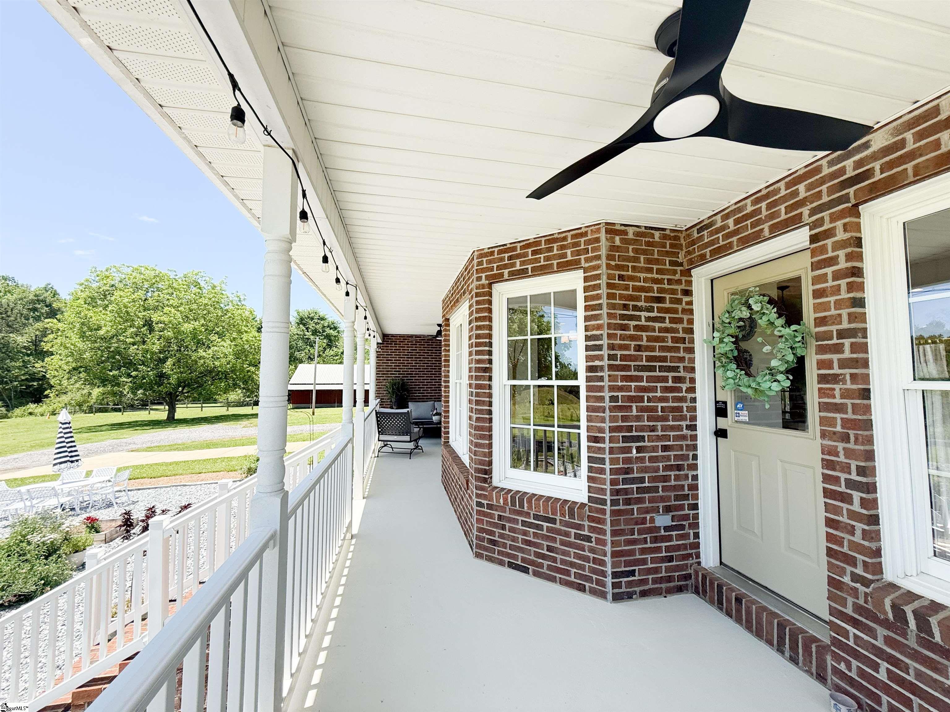 6050 Cross Anchor Road