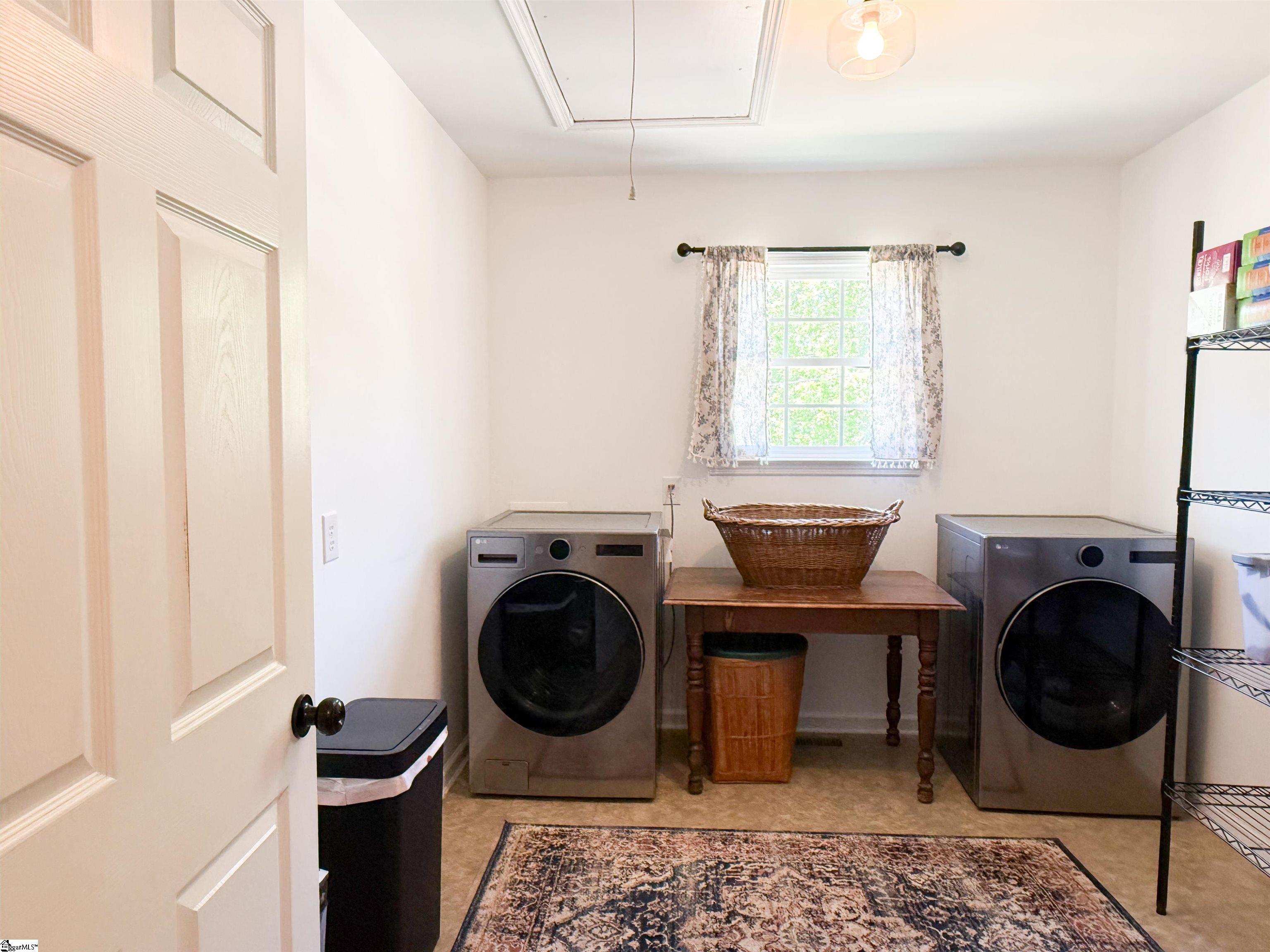 6050 Cross Anchor Road