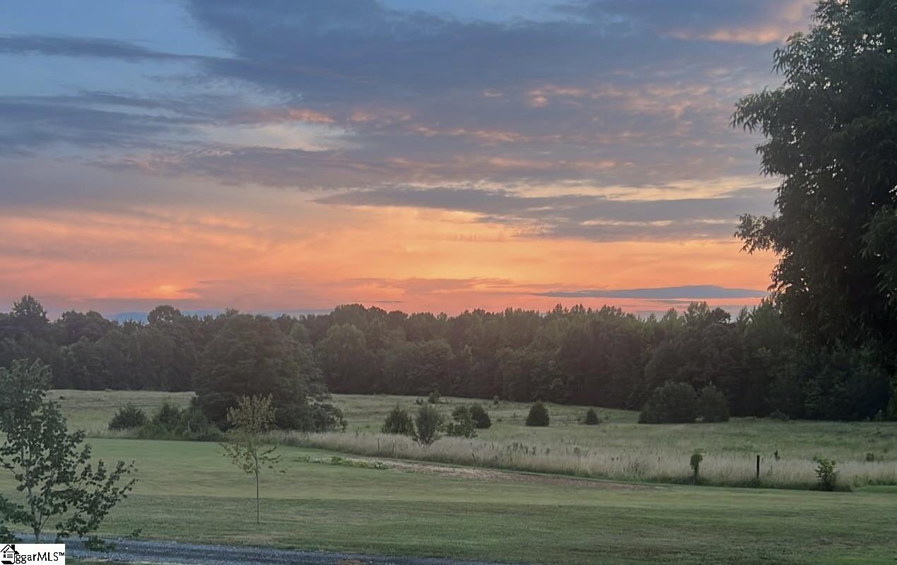 6050 Cross Anchor Road