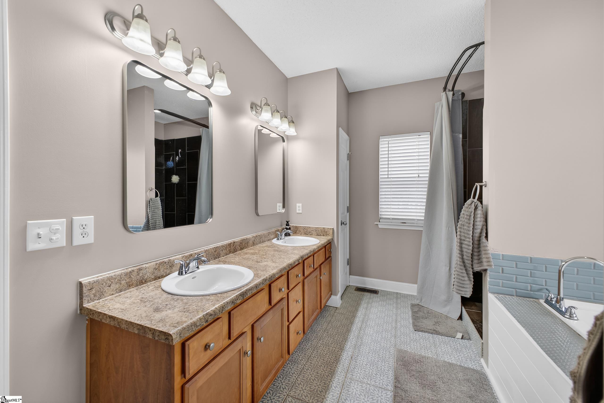 568 Kilgore Bridge Road