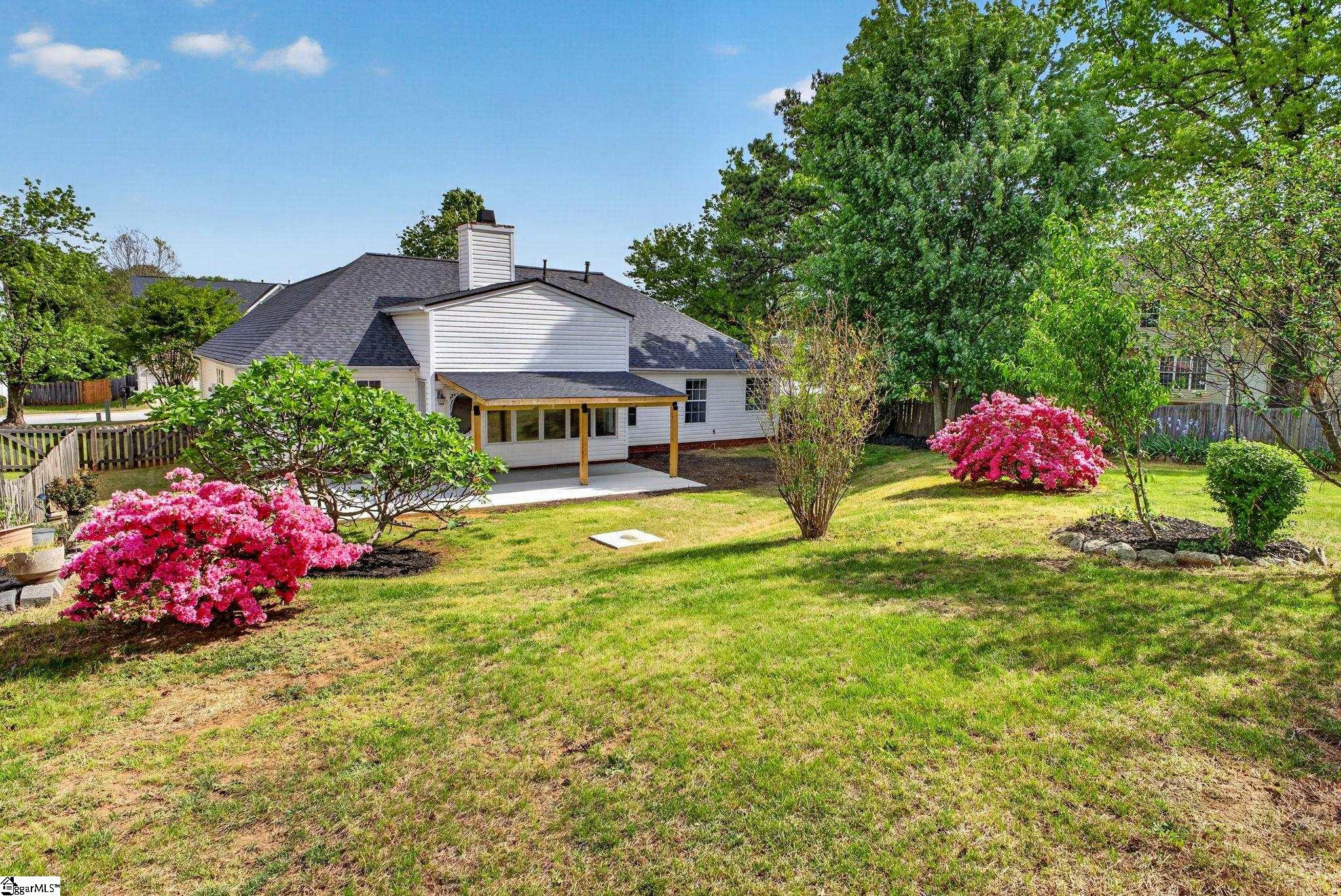 196 Birkhall Circle