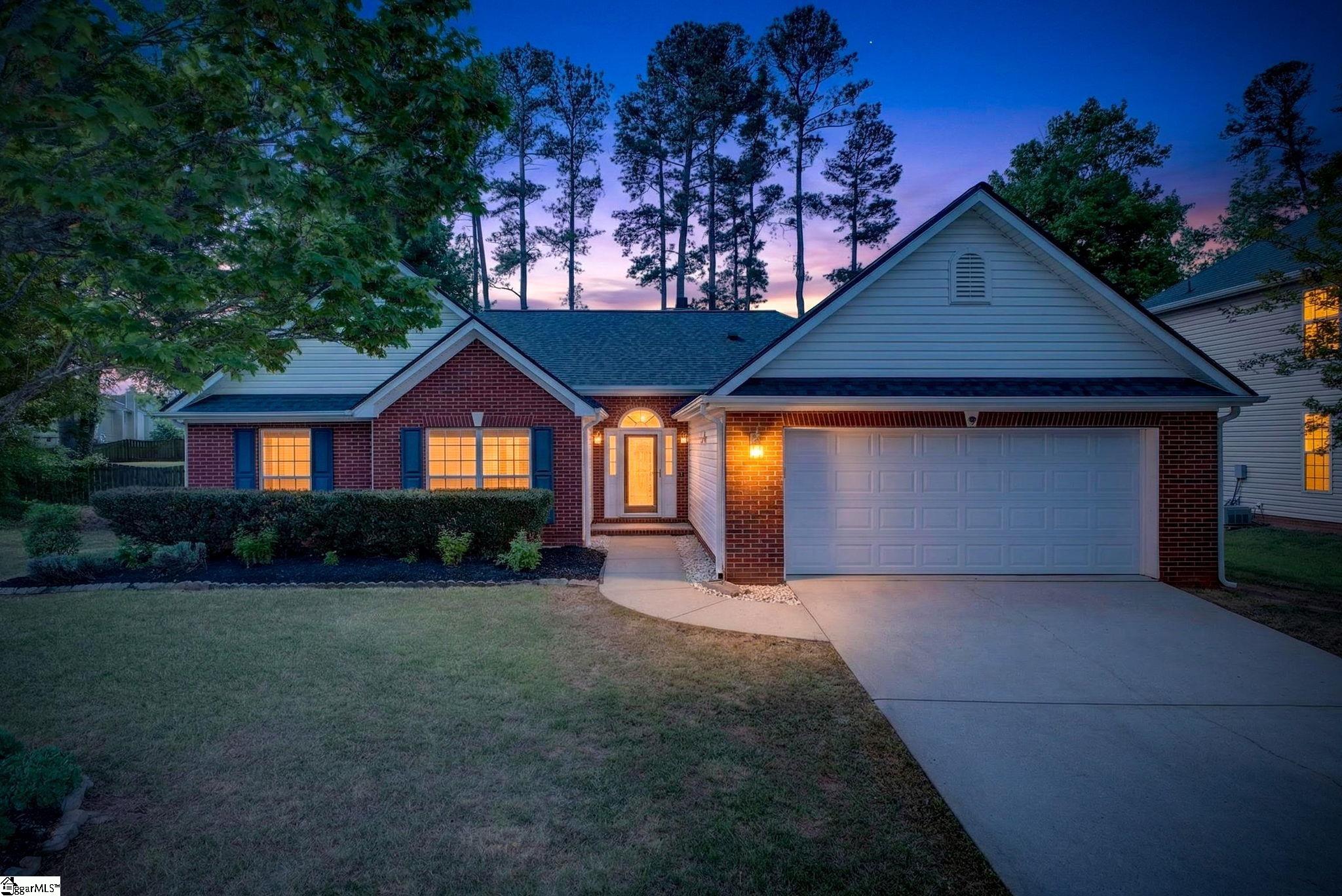 196 Birkhall Circle