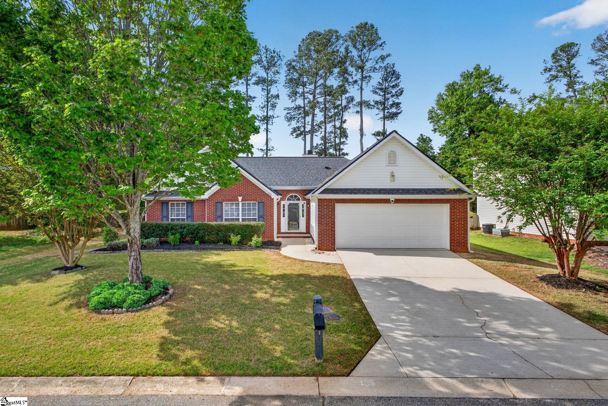 196 Birkhall Circle