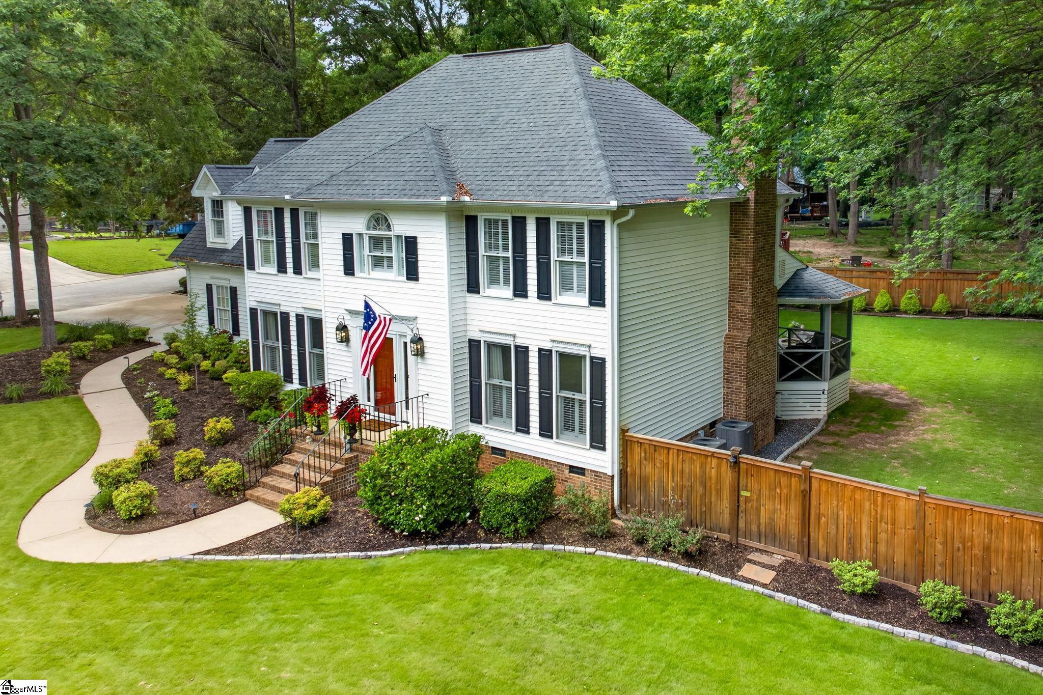 901 Willow Branch Drive