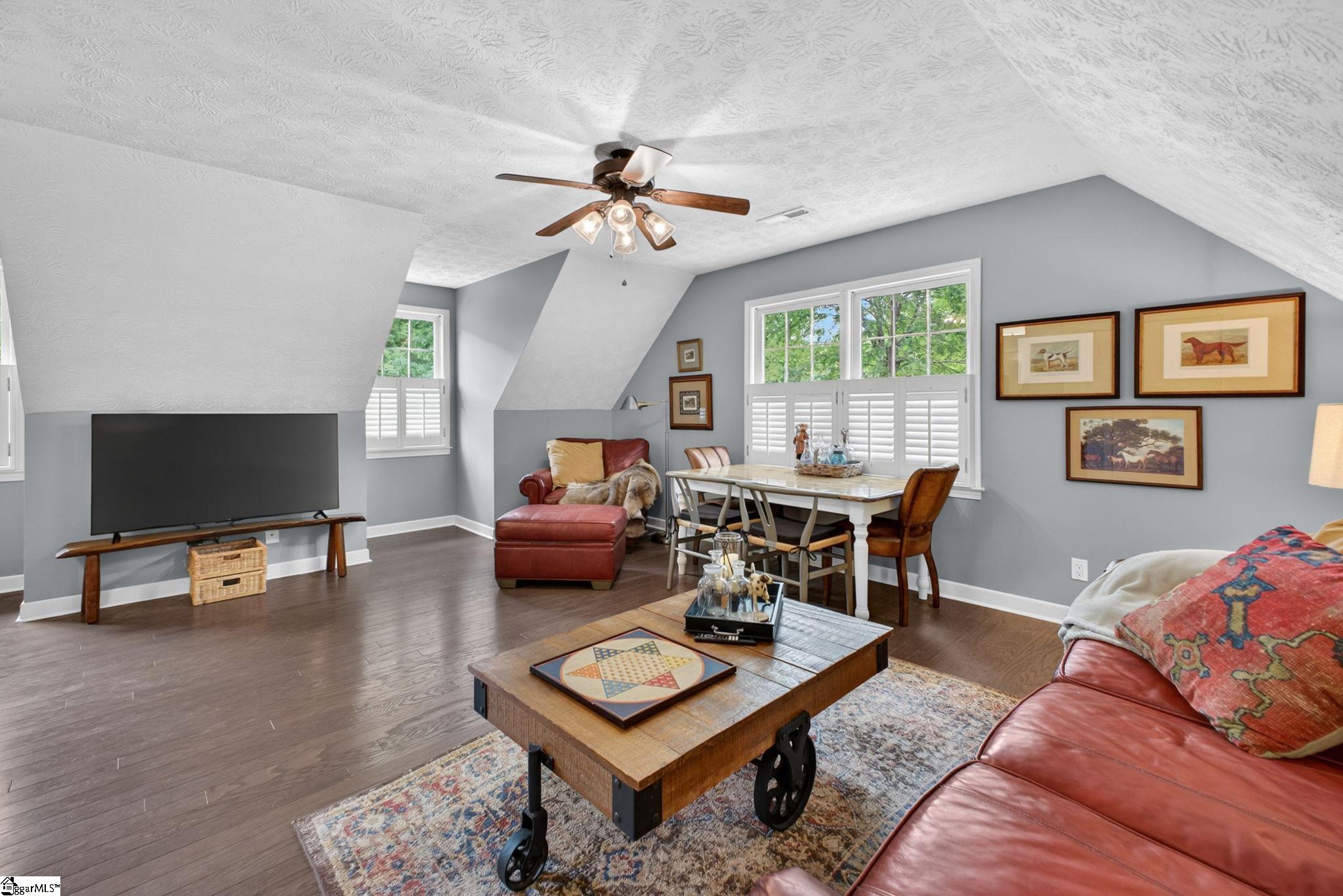 901 Willow Branch Drive