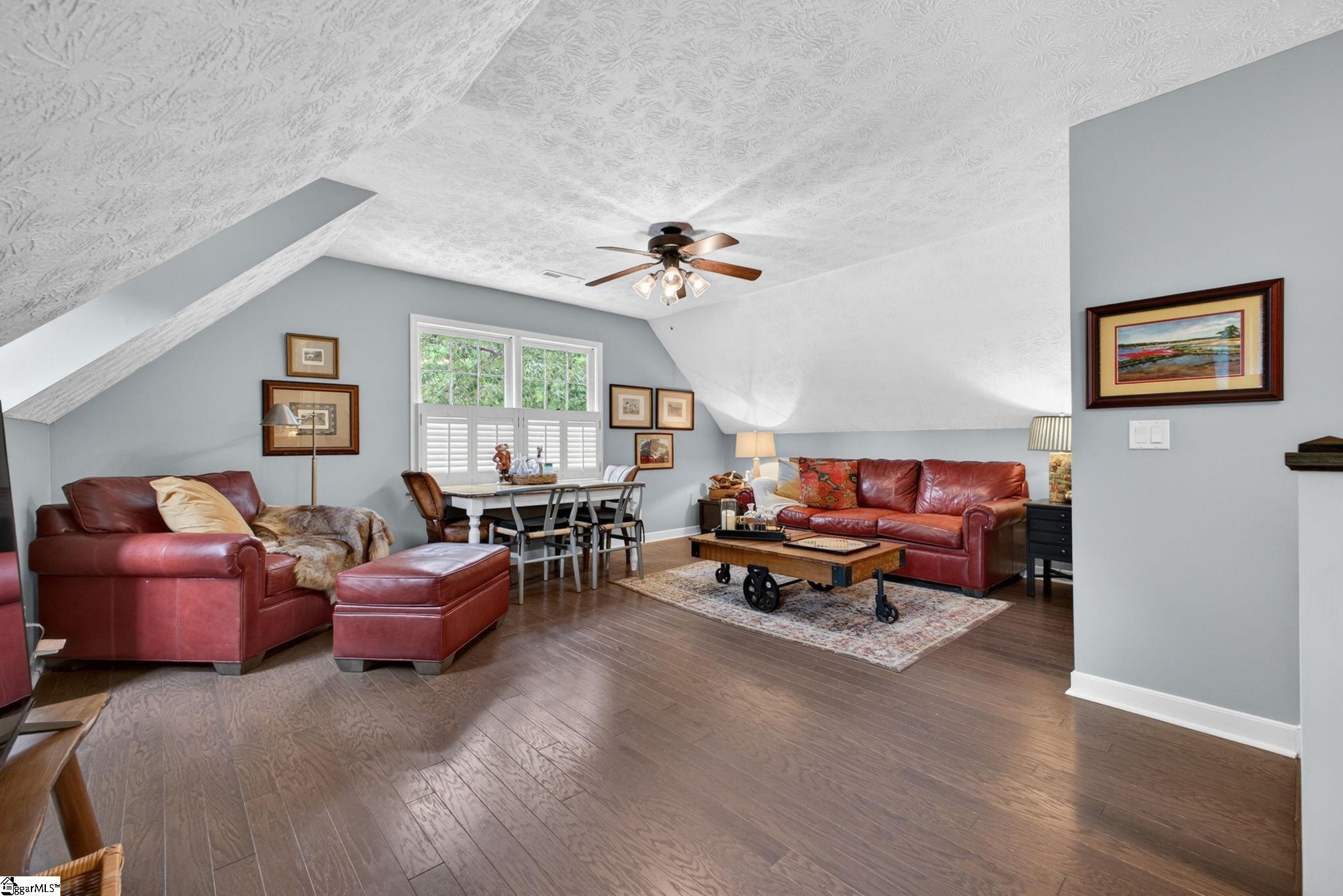 901 Willow Branch Drive