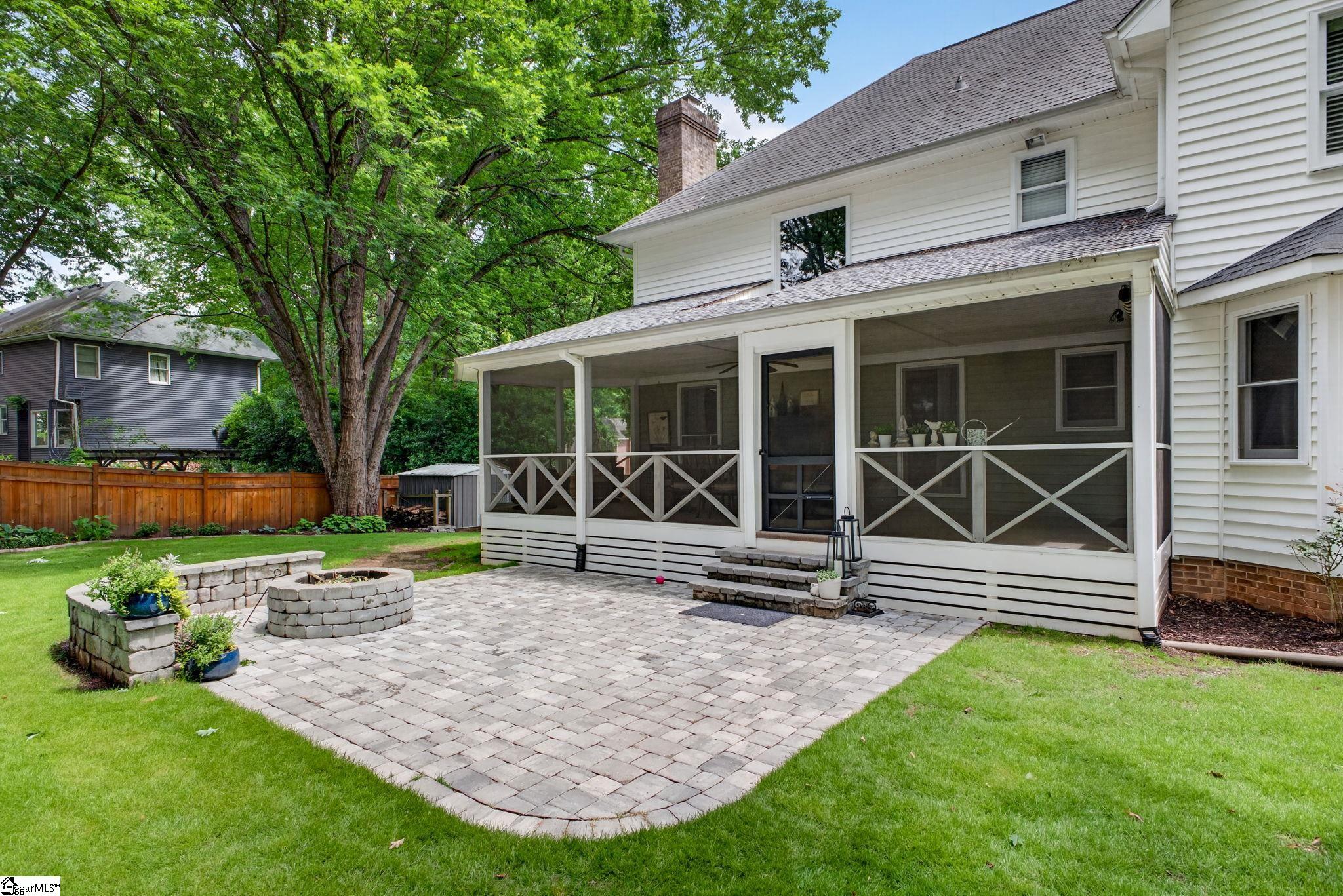 901 Willow Branch Drive