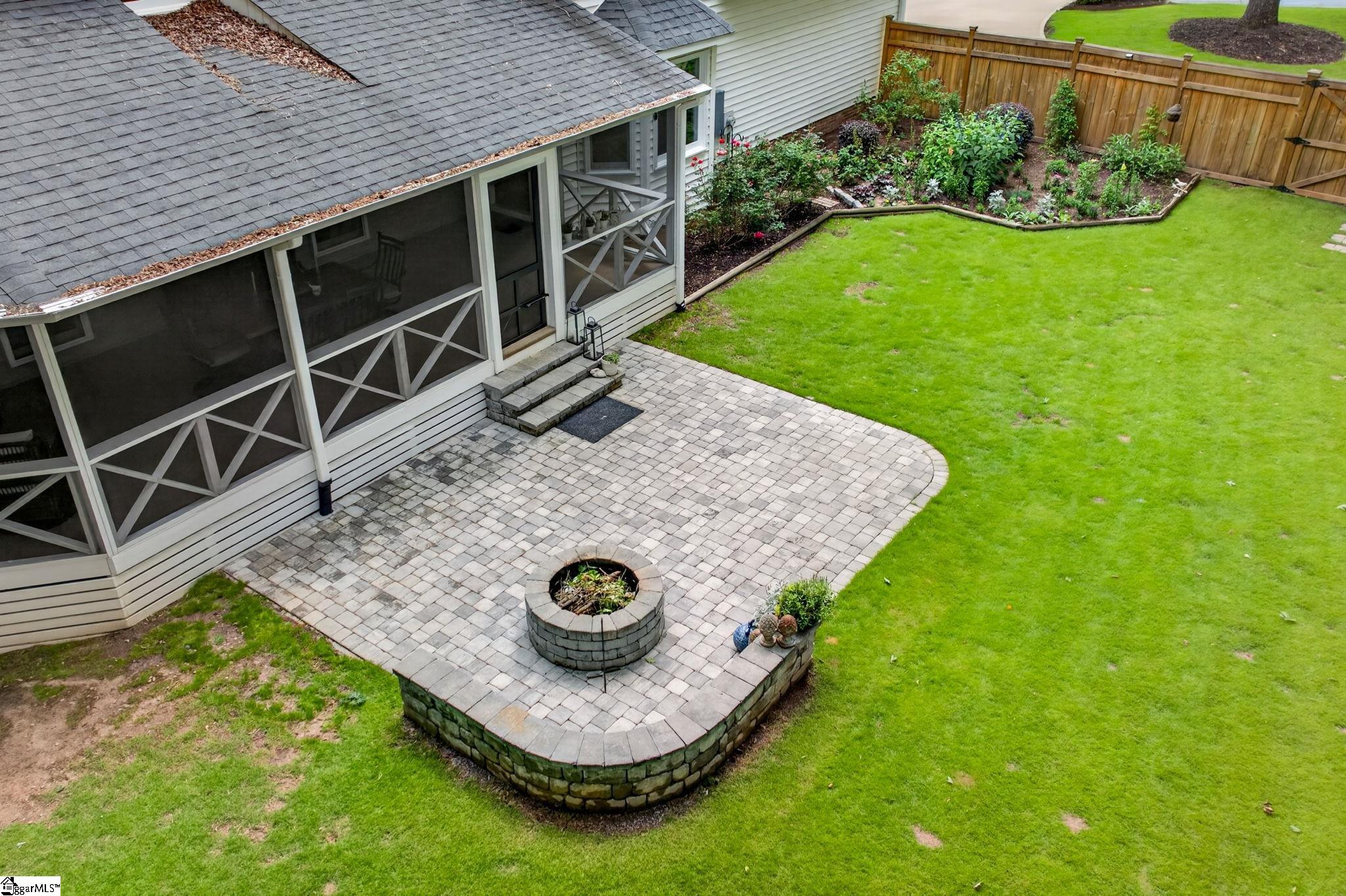 901 Willow Branch Drive