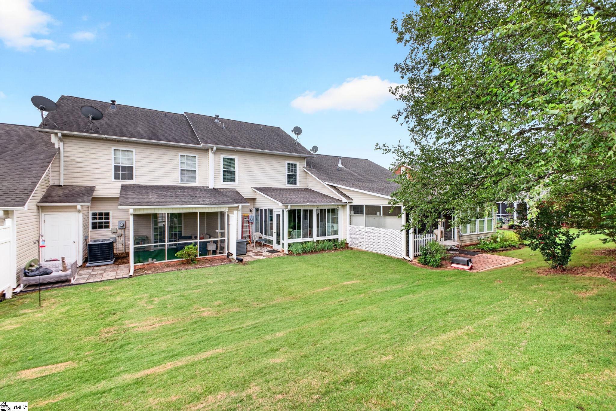 433 Rexford Drive
