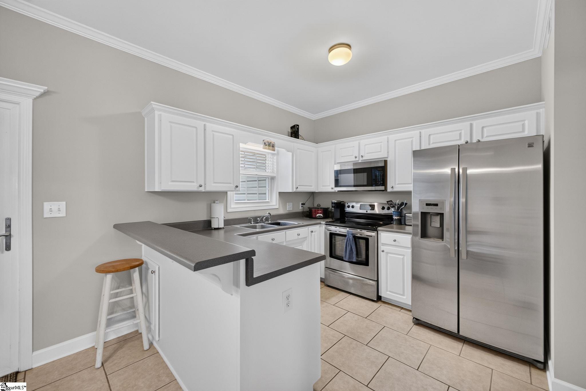 433 Rexford Drive