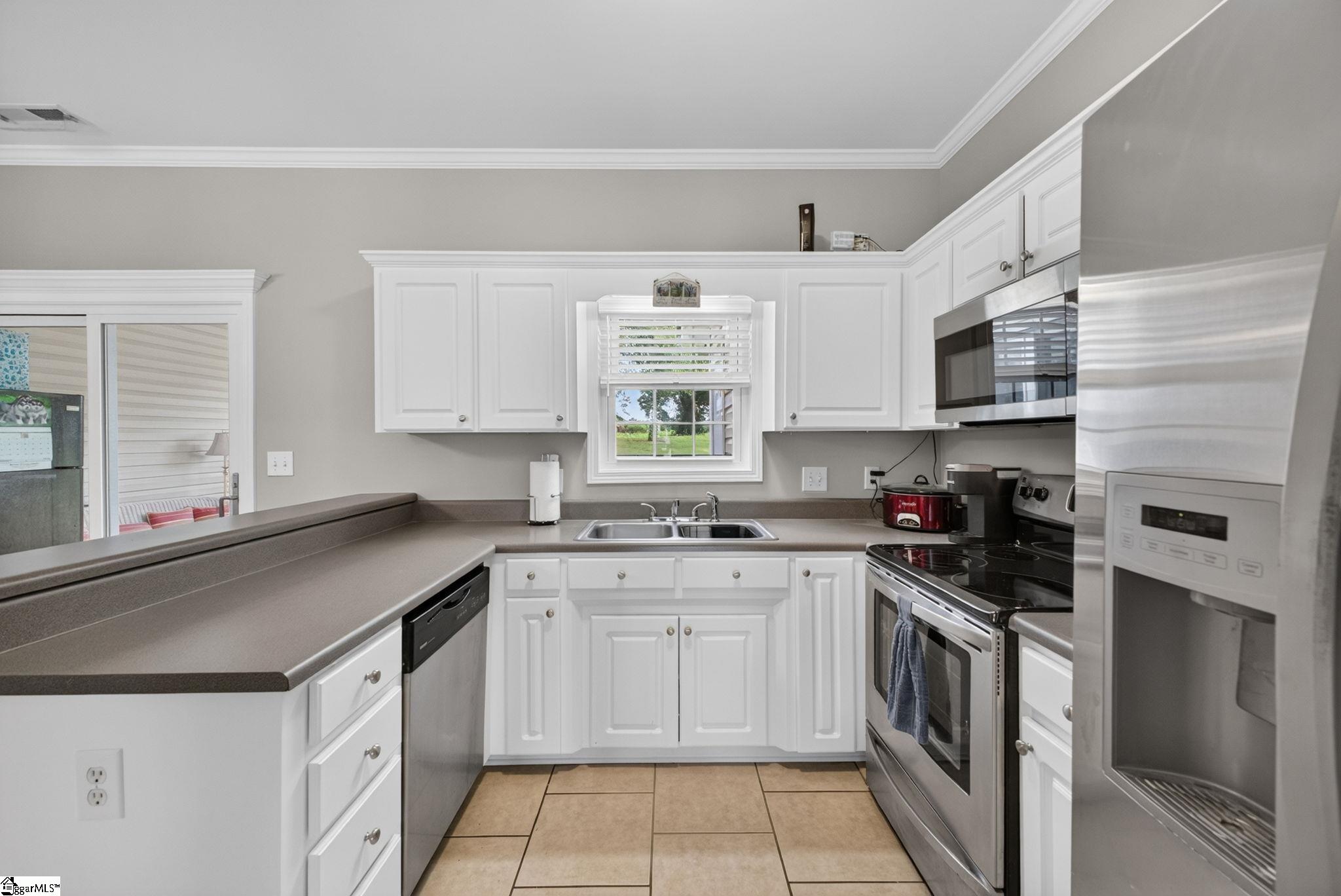433 Rexford Drive