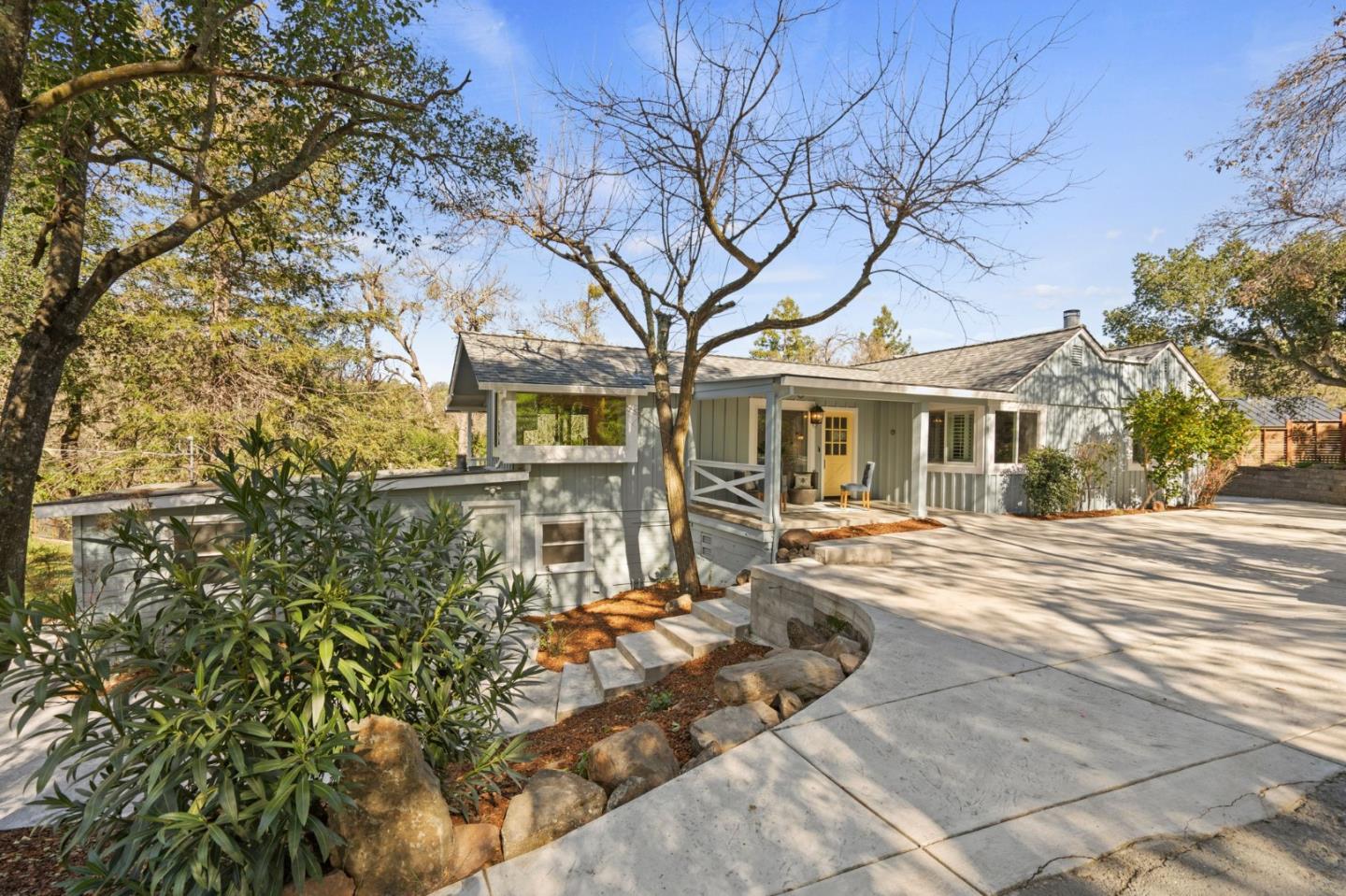 3368 Johnson RD