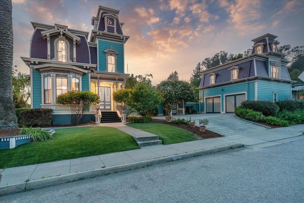 203 Highland AVE