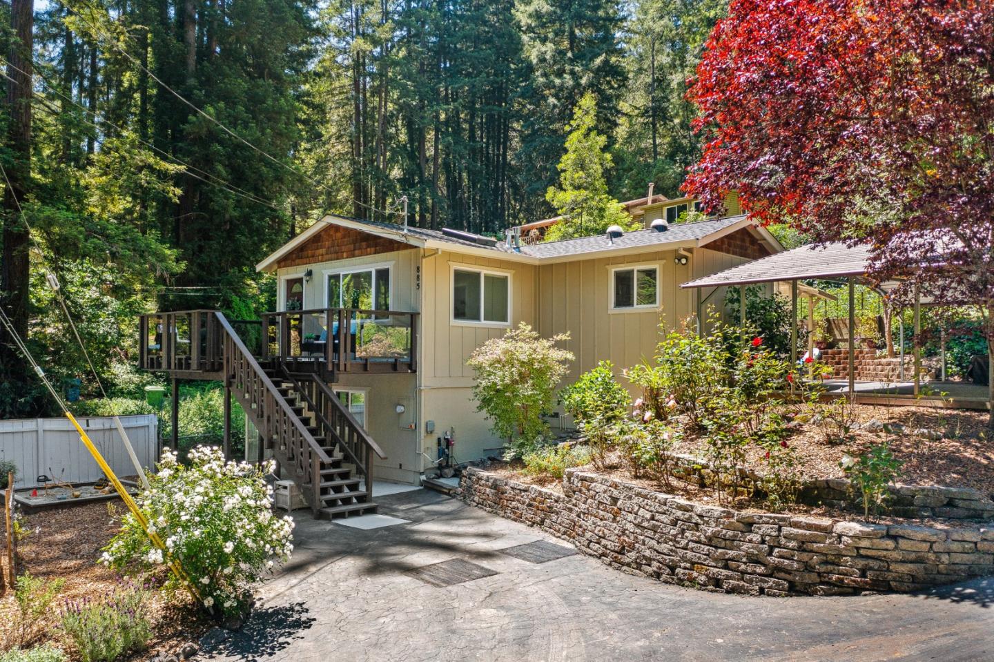 885 Park DR