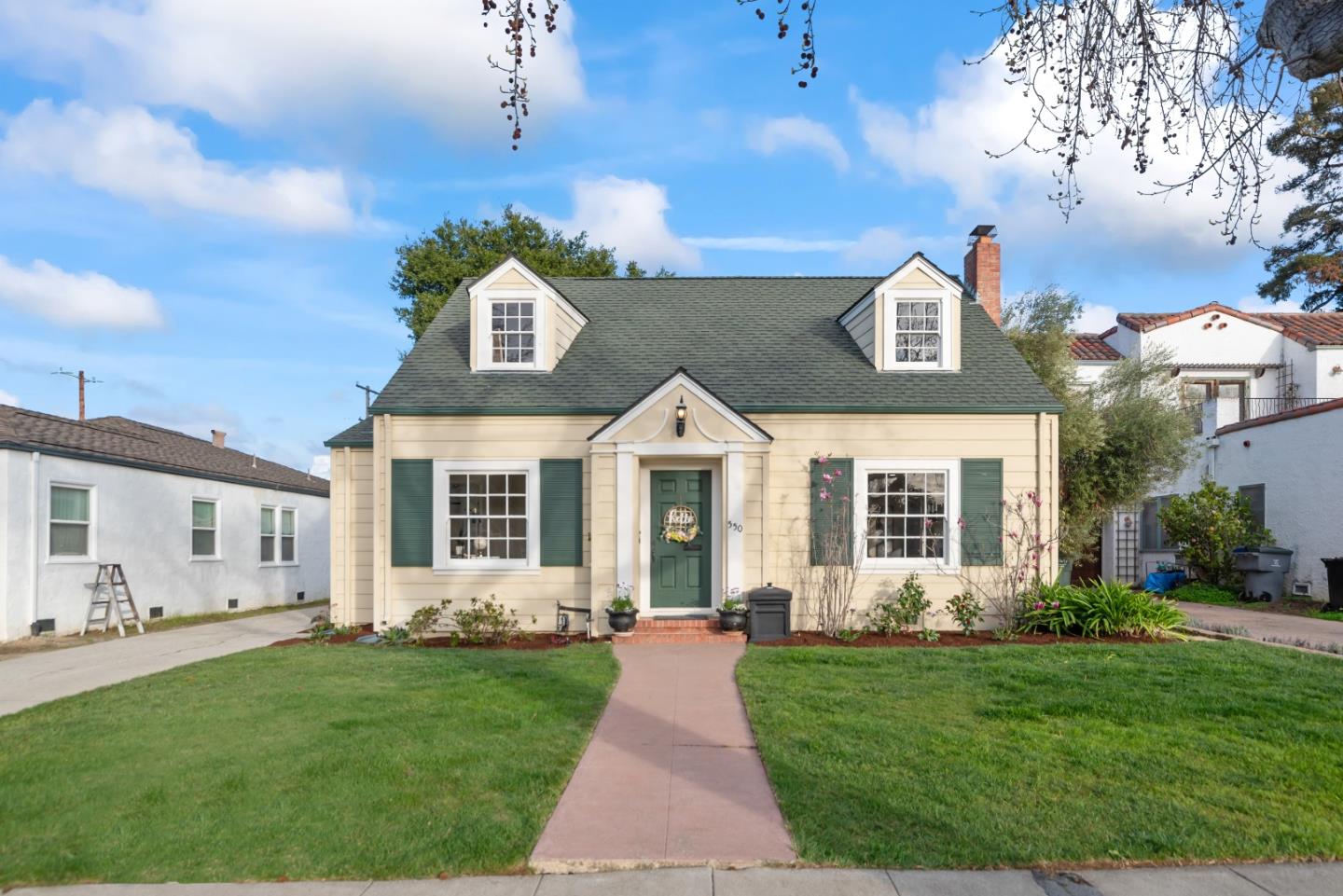 550 & 548 S Frances ST