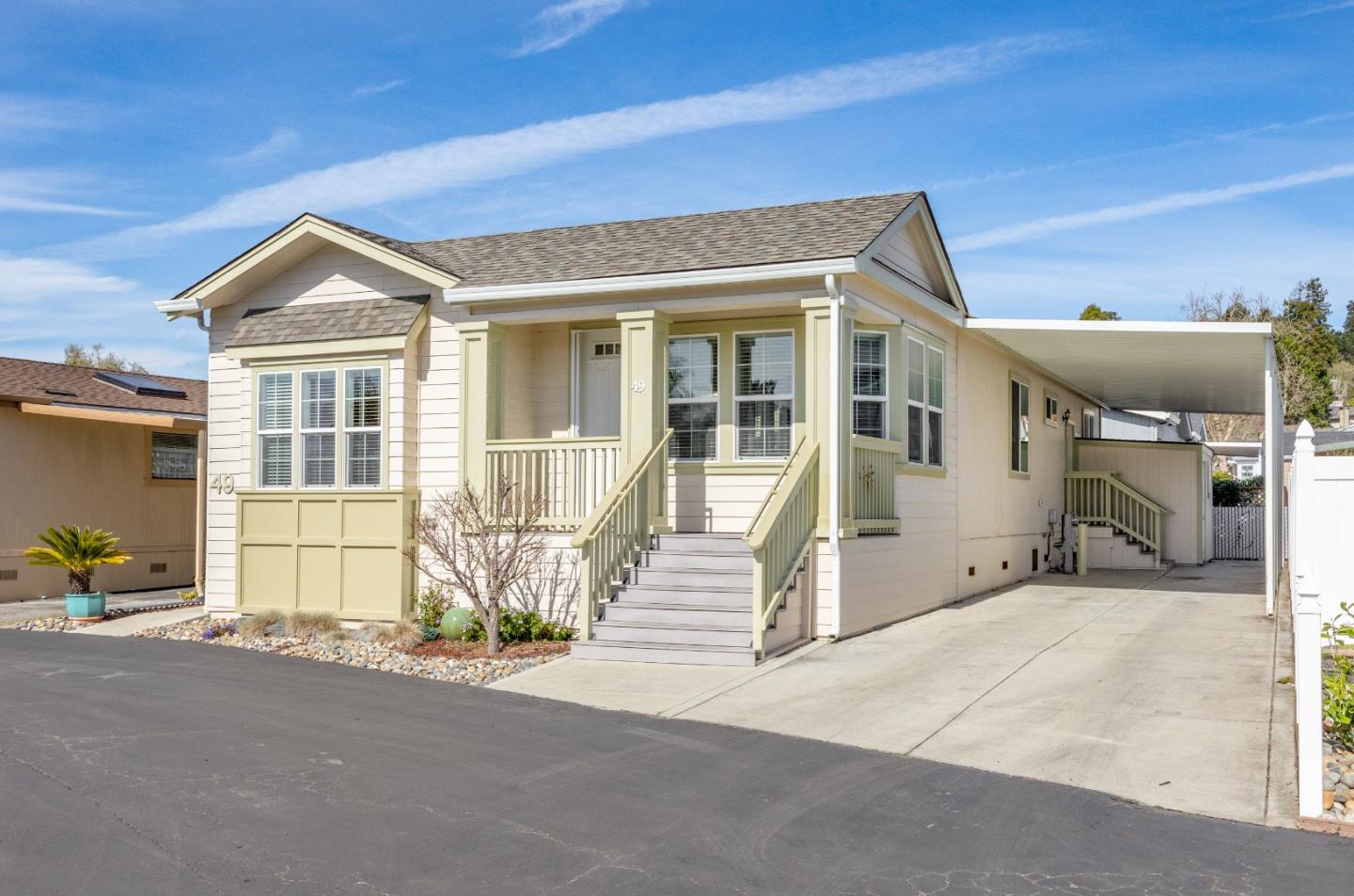 49 Greco Street Unit: 49
