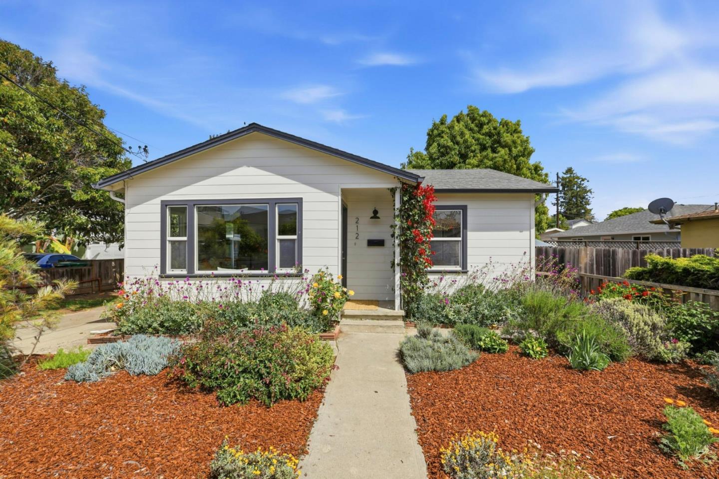 212 Darwin Street