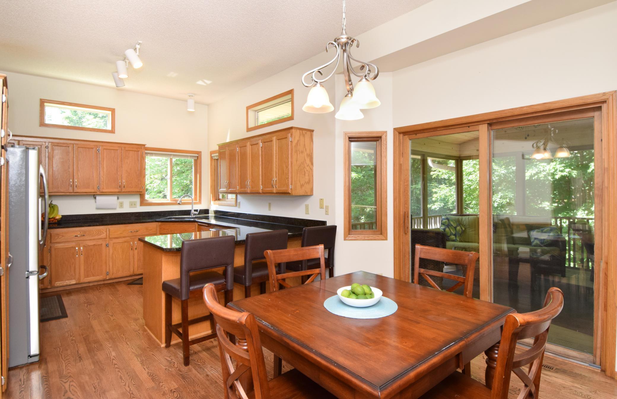 11146 Hillsboro Court