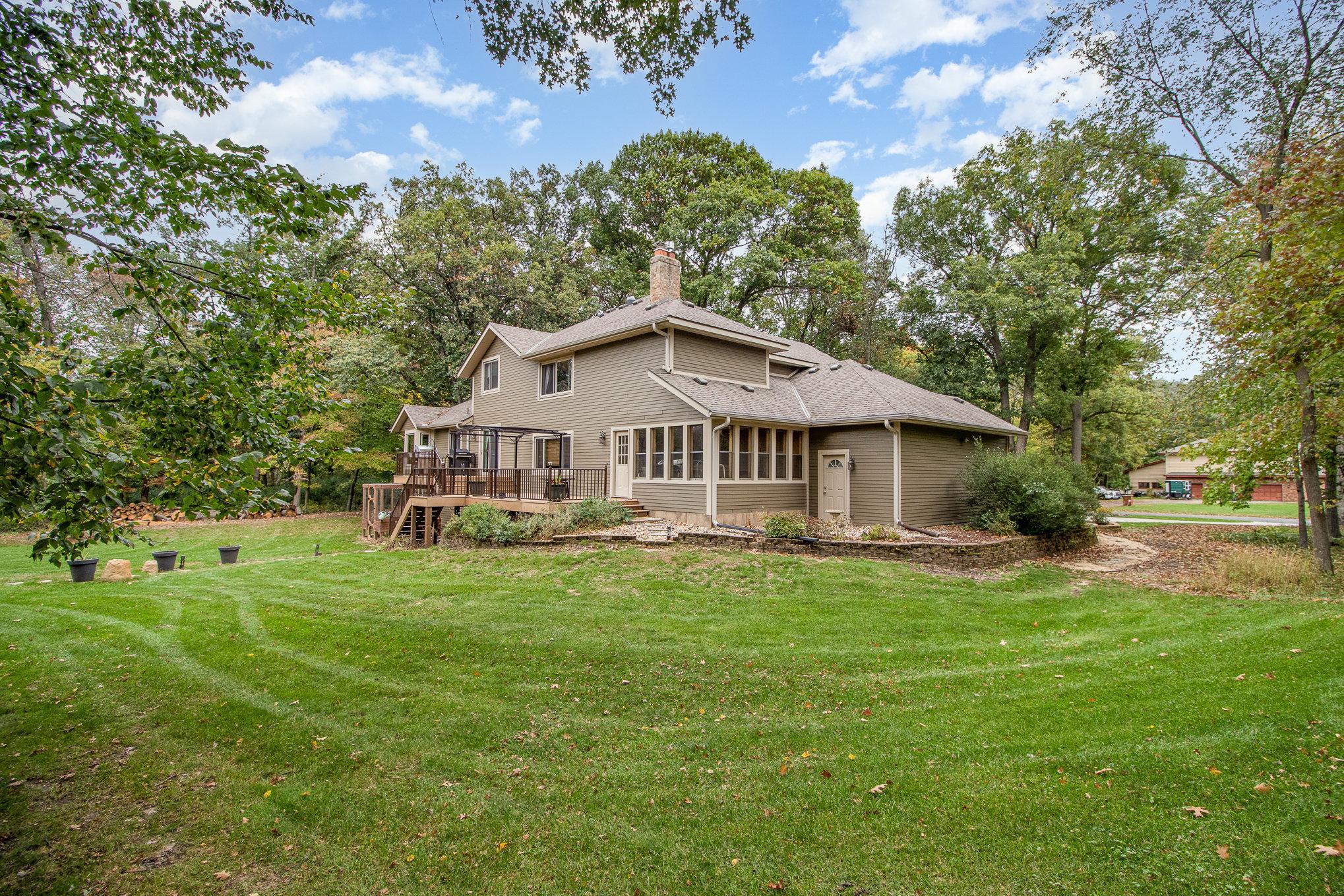 11404 Knollwood Court NE