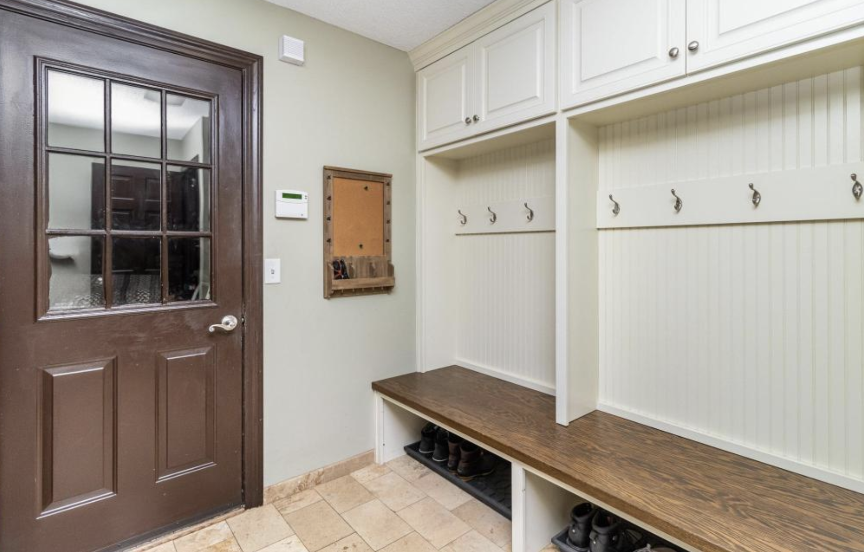 11404 Knollwood Court NE