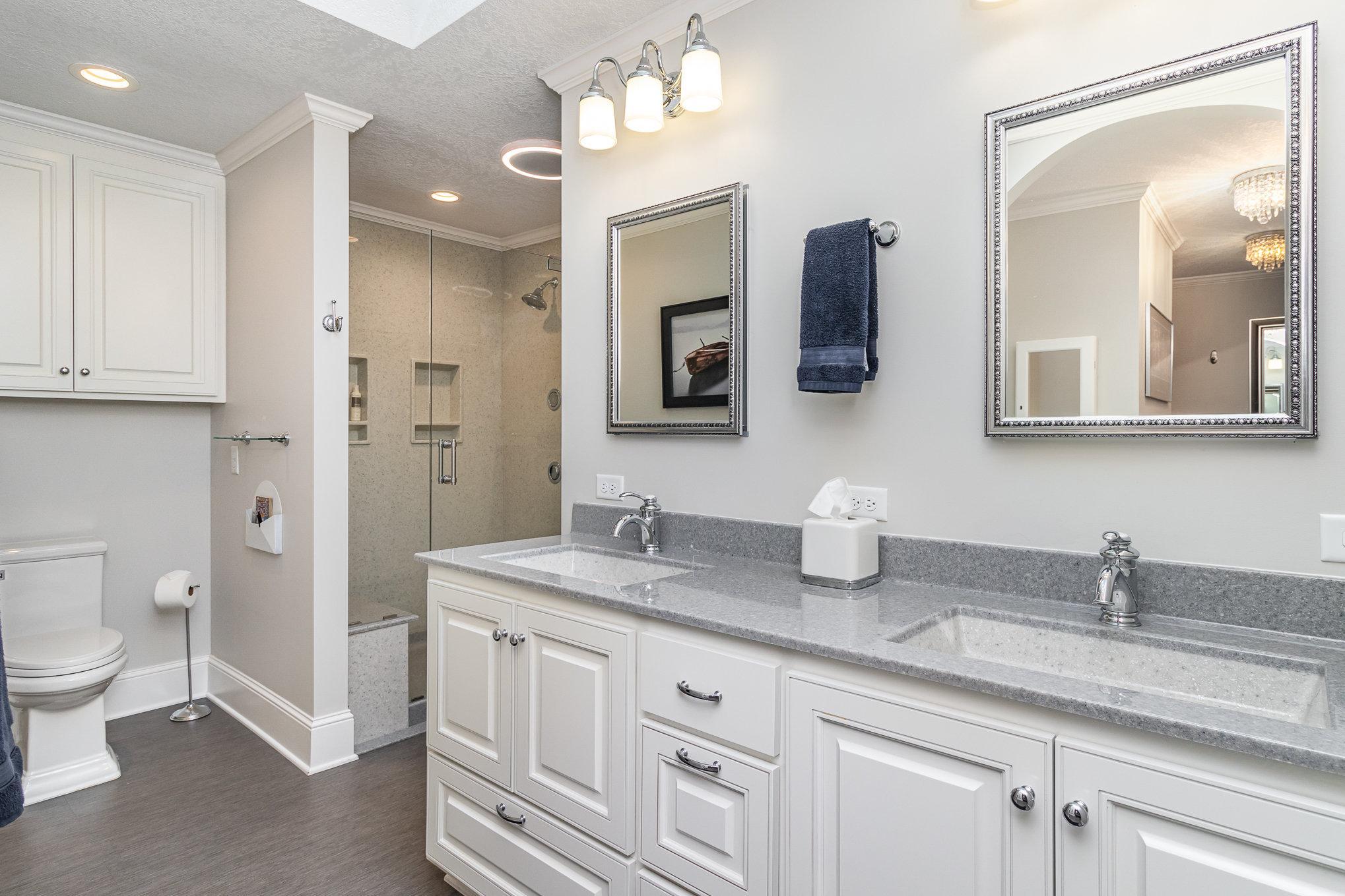 11404 Knollwood Court NE