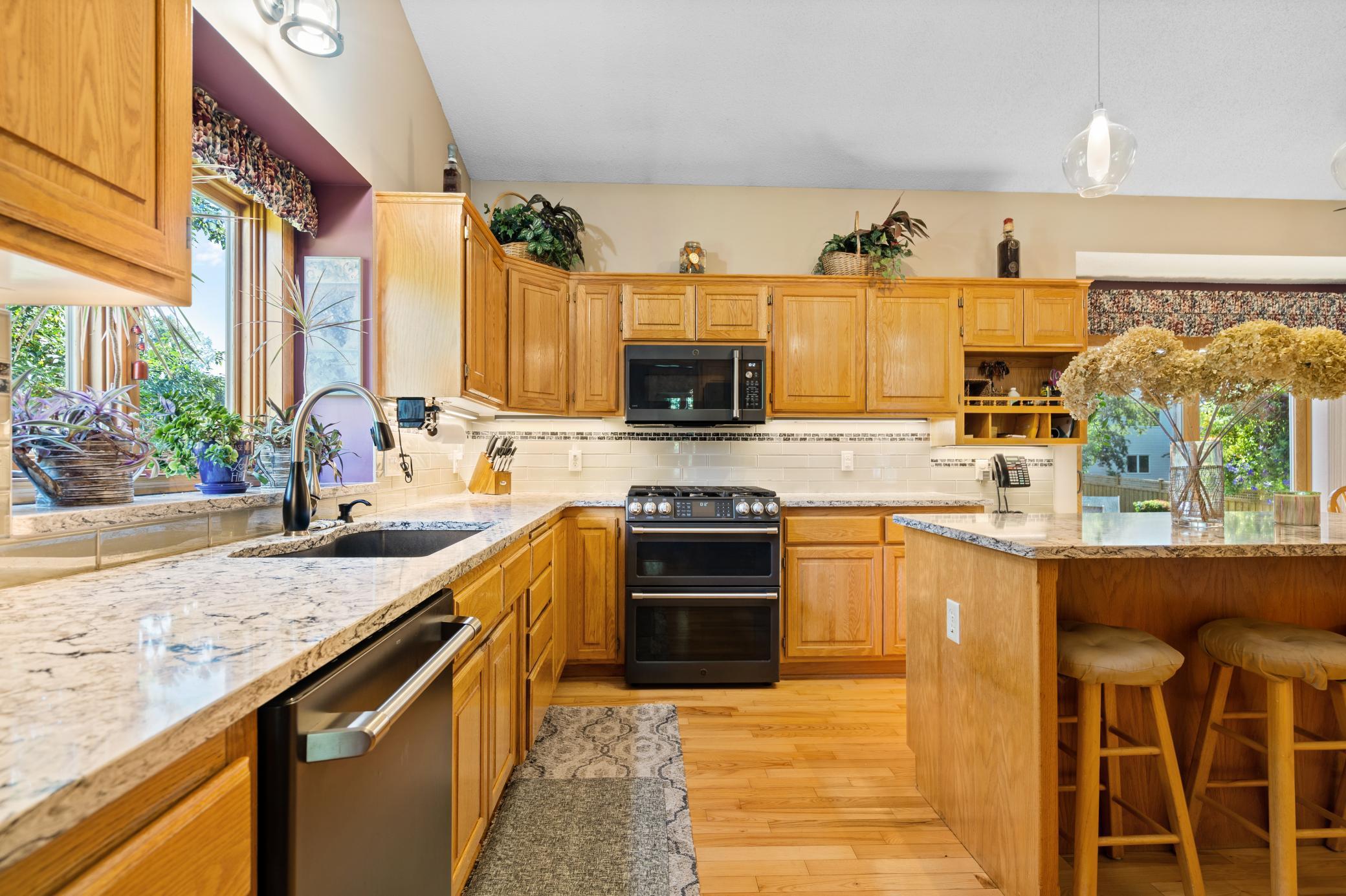6334 W Shadow Lake Drive