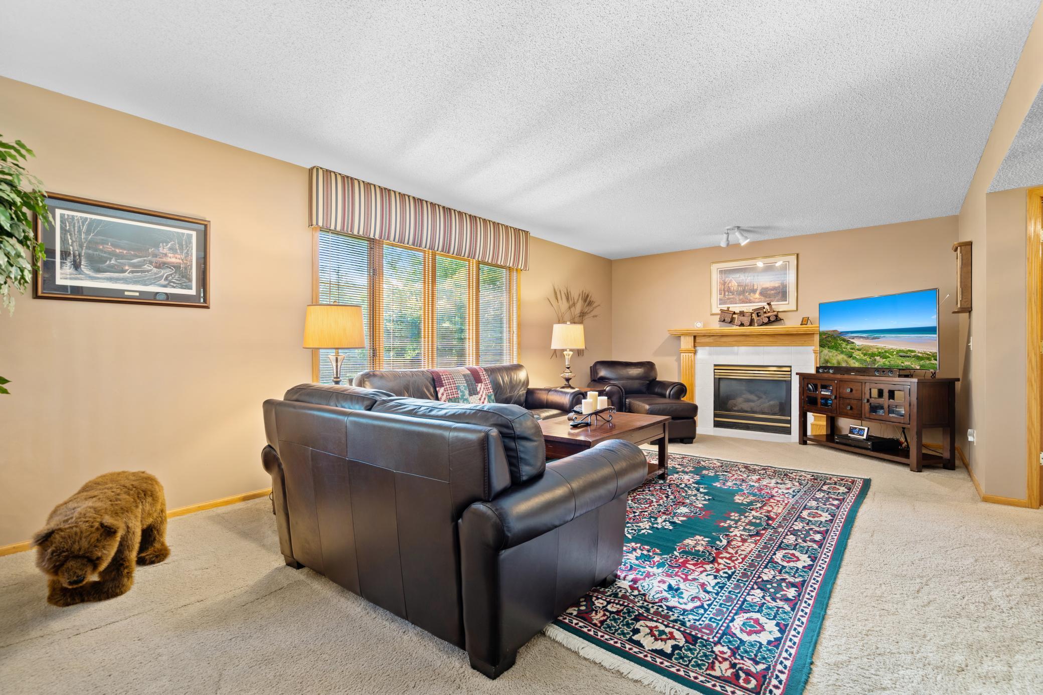 6334 W Shadow Lake Drive