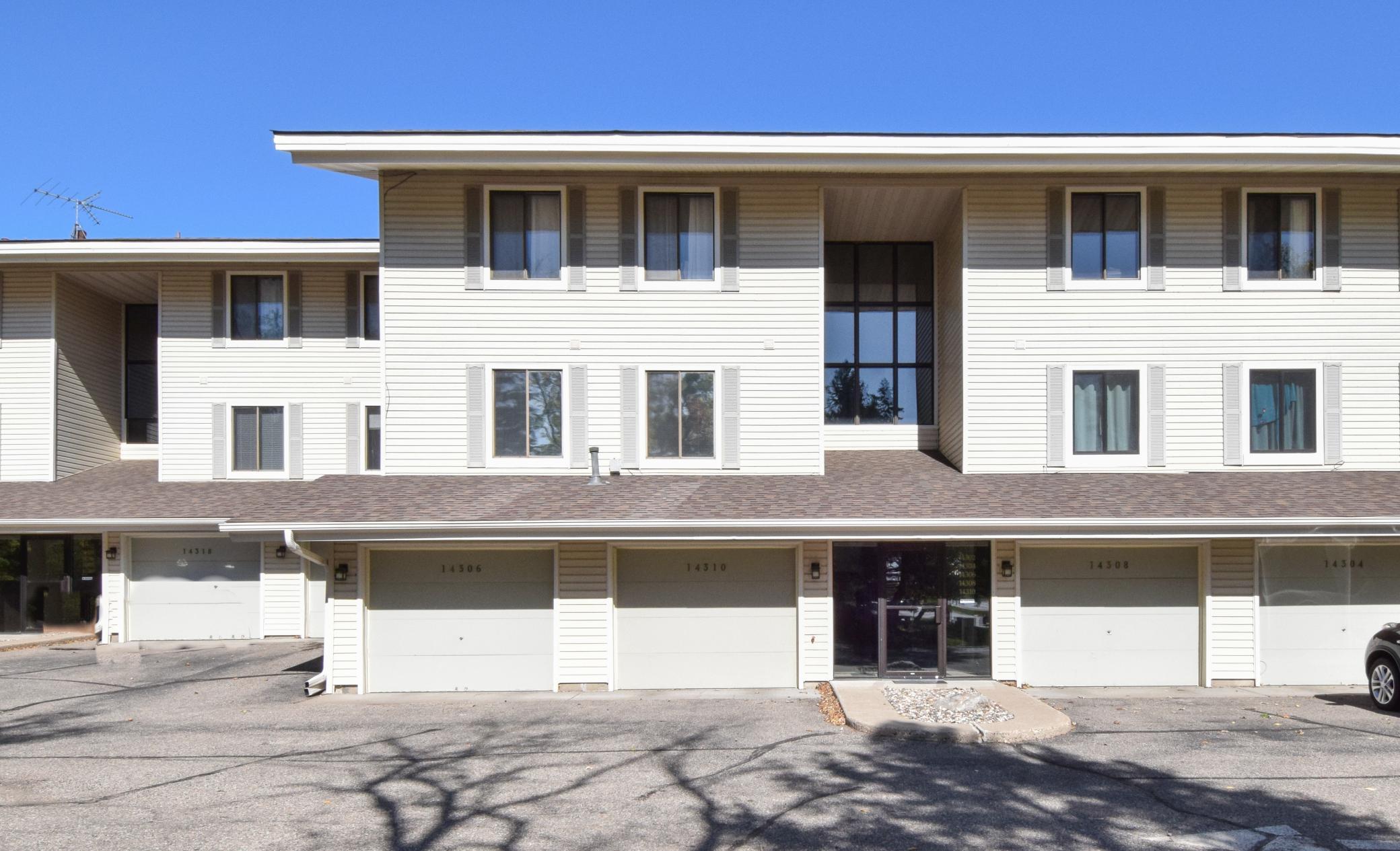 14306 Fairway Drive