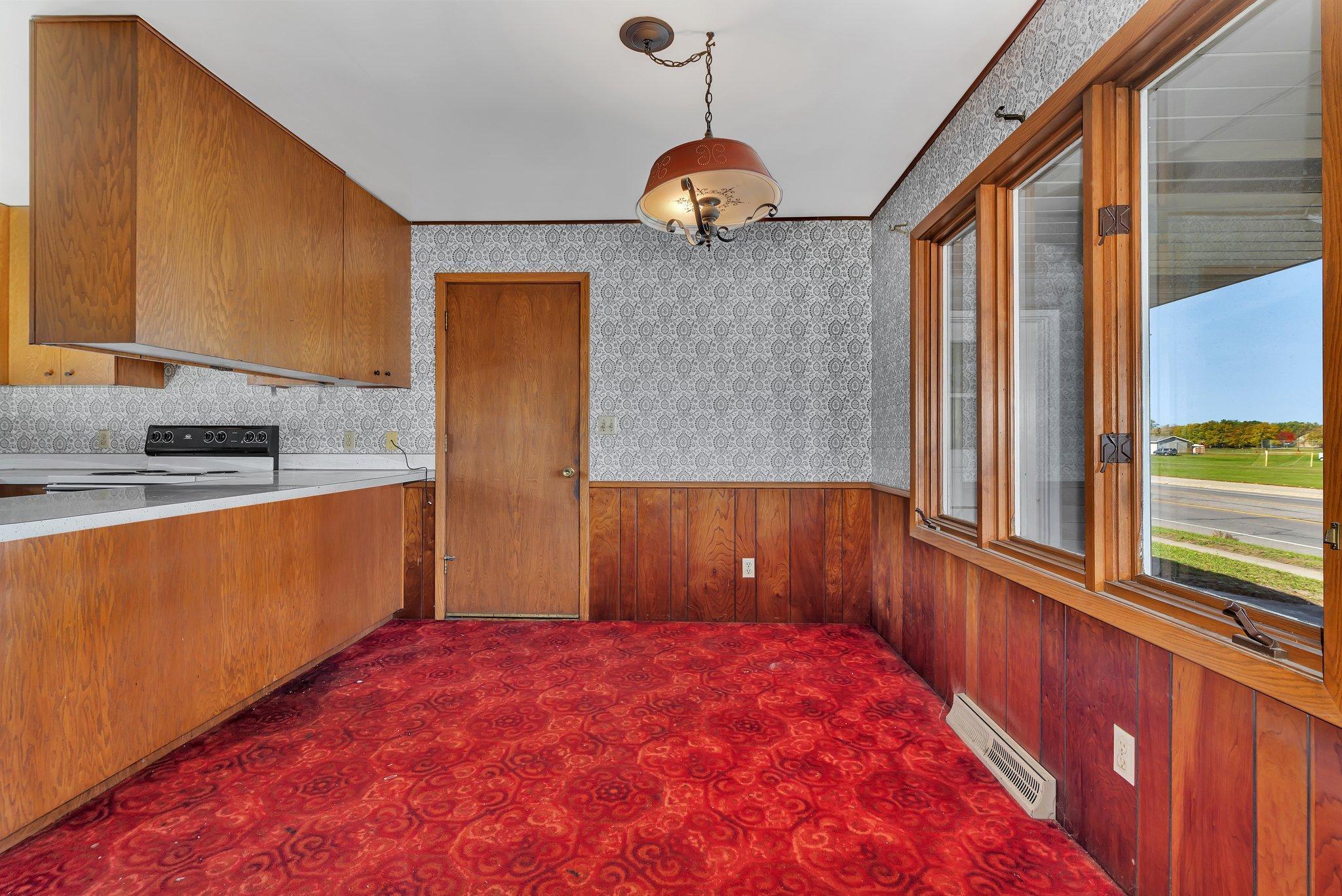 2500 12th Street N