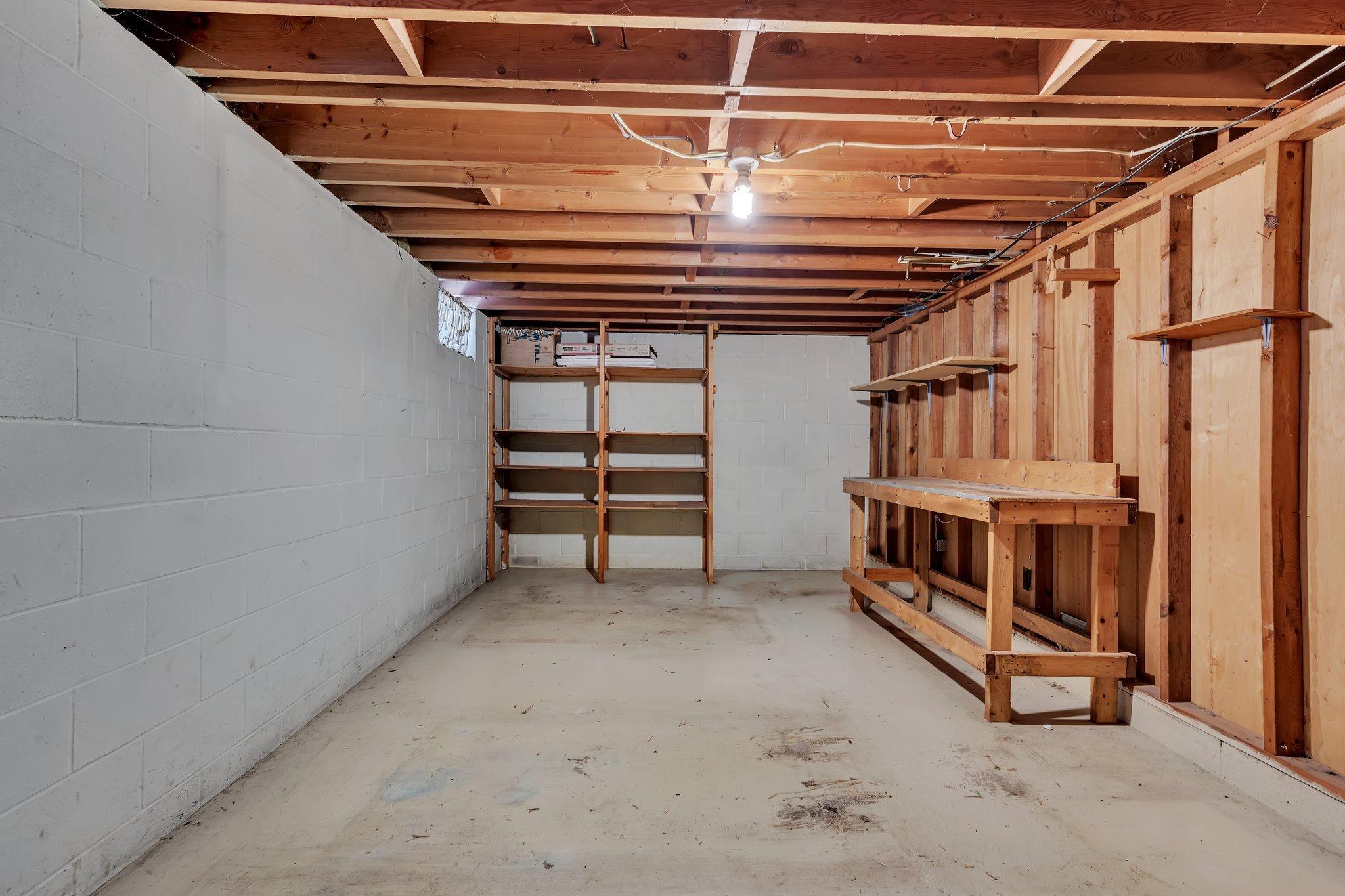 2500 12th Street N