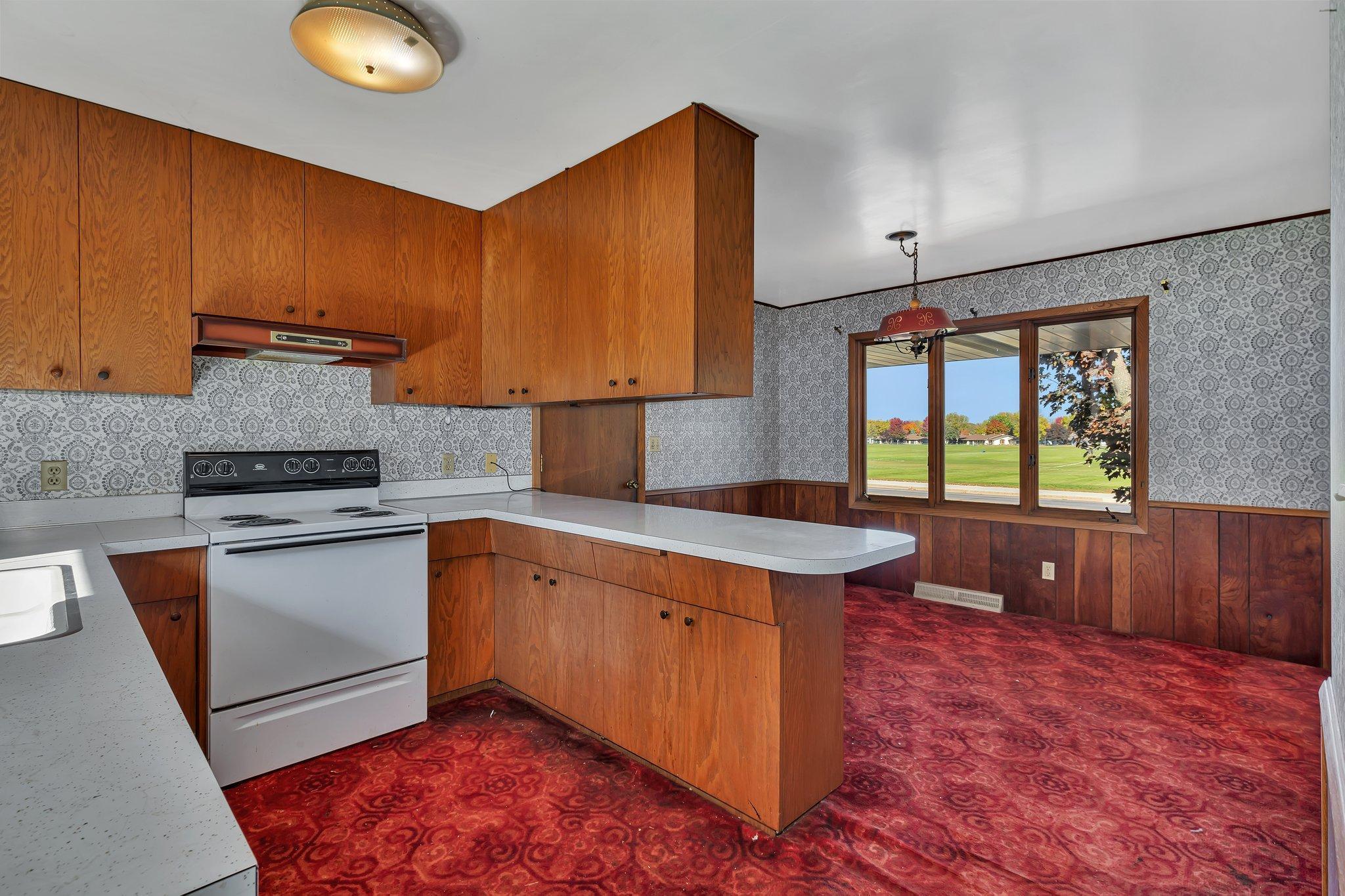 2500 12th Street N