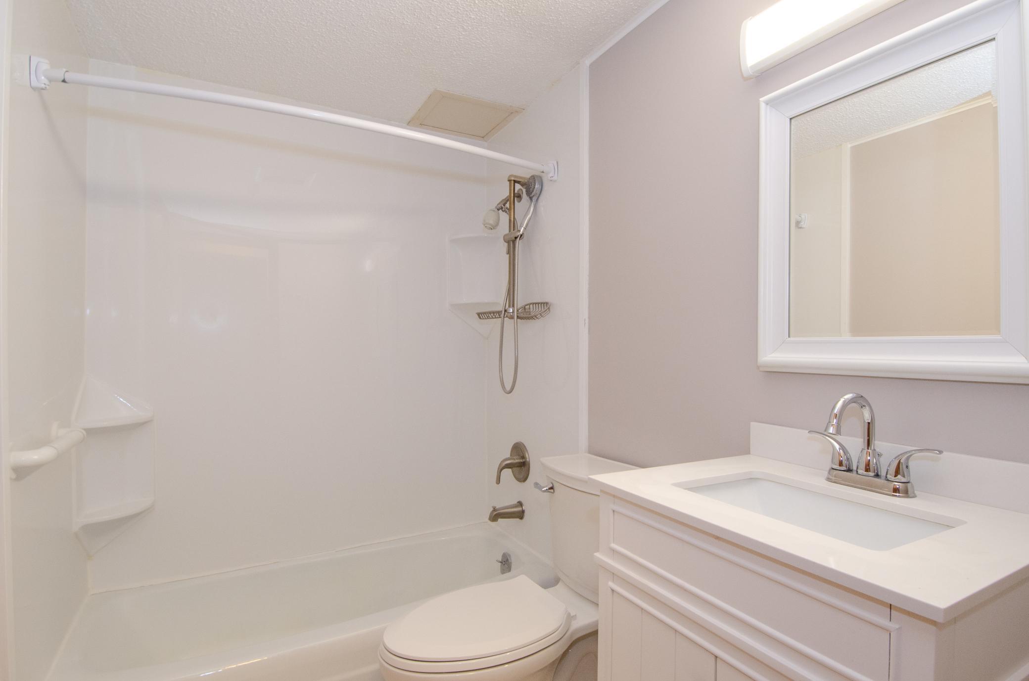 1150 Dellwood Street S Unit: 103