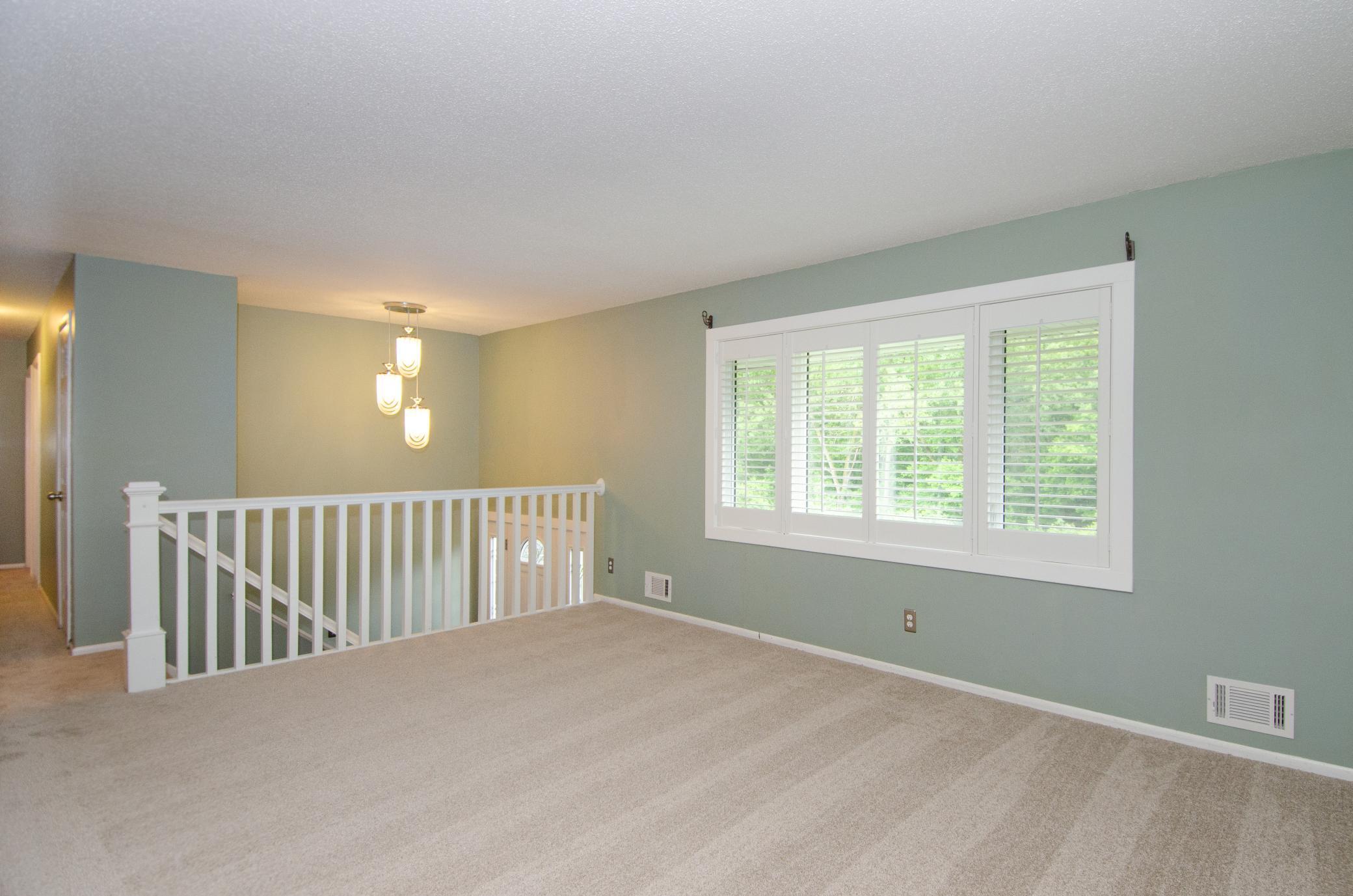 2480 Kewanee Way