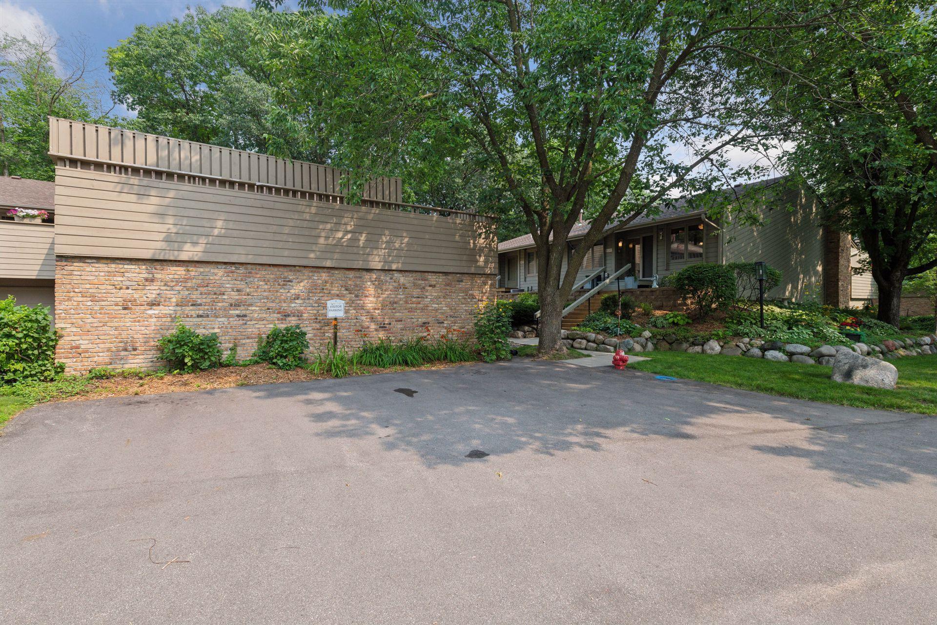 10249 Scarborough Road