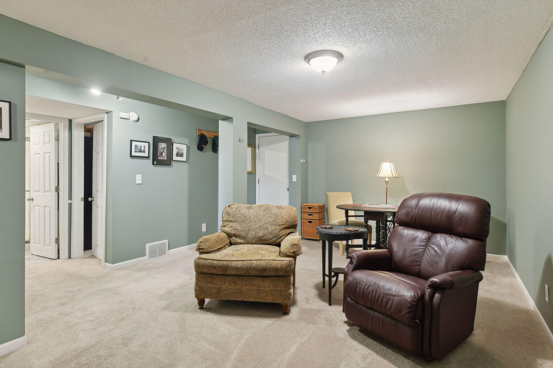 10249 Scarborough Road