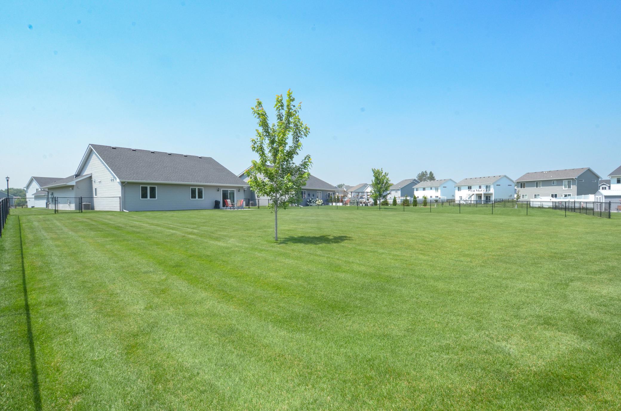 324 Bluebird Drive NW