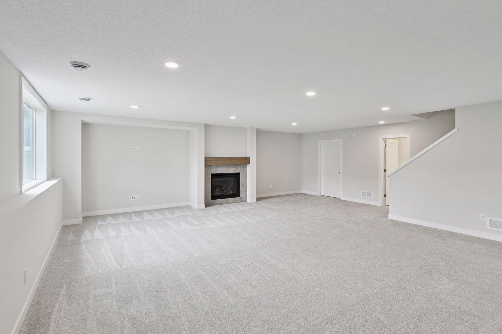 15561 110th Avenue N