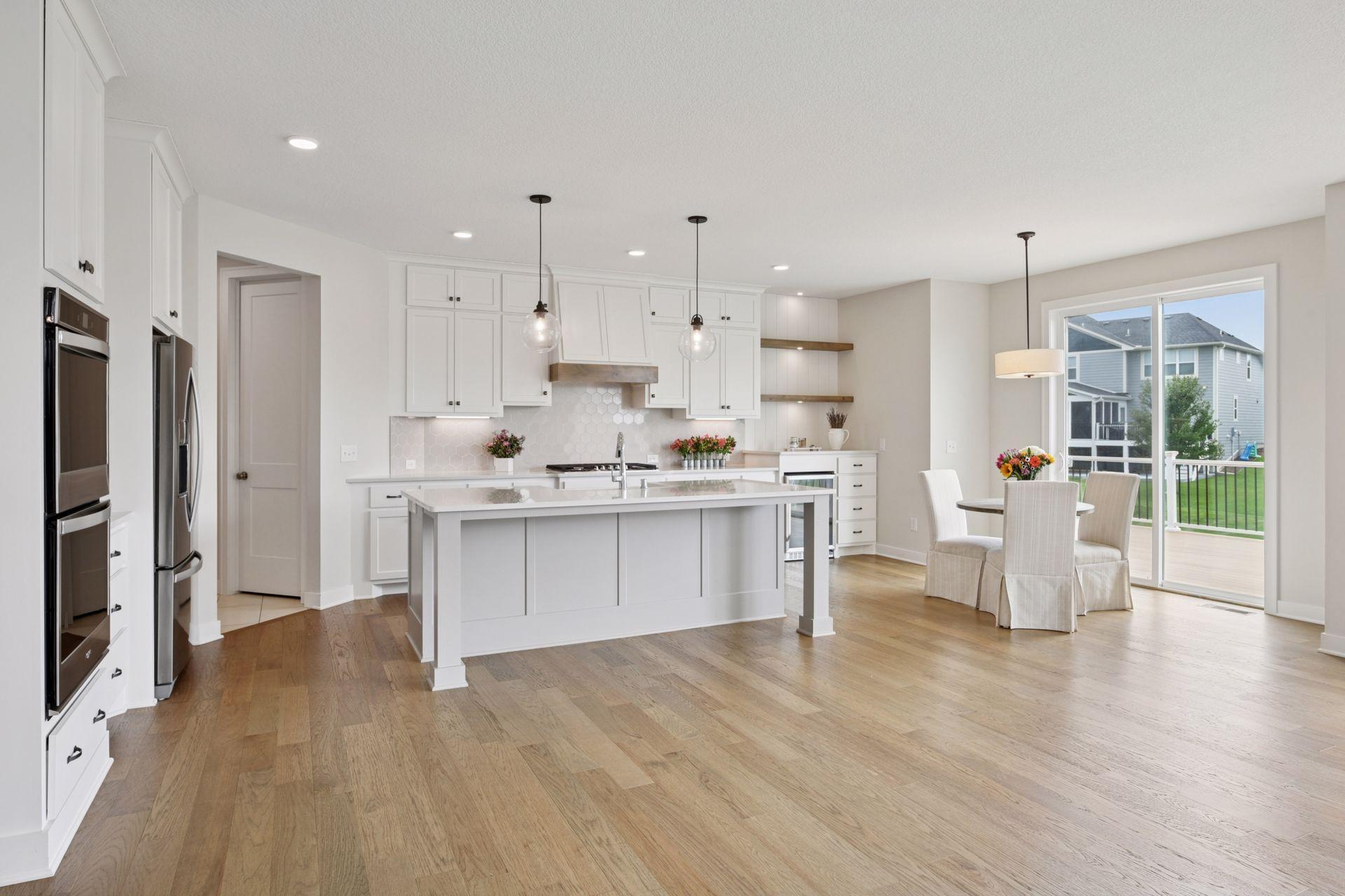 15561 110th Avenue N