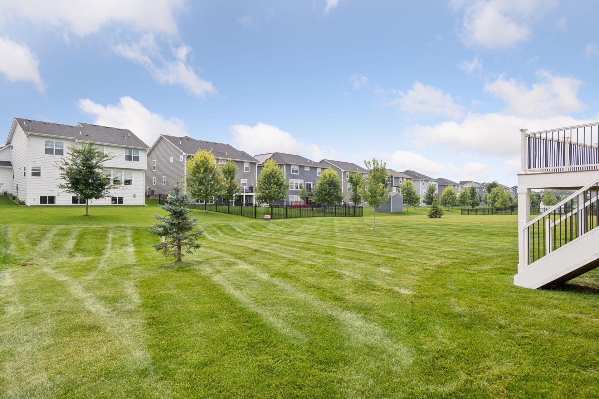 15561 110th Avenue N