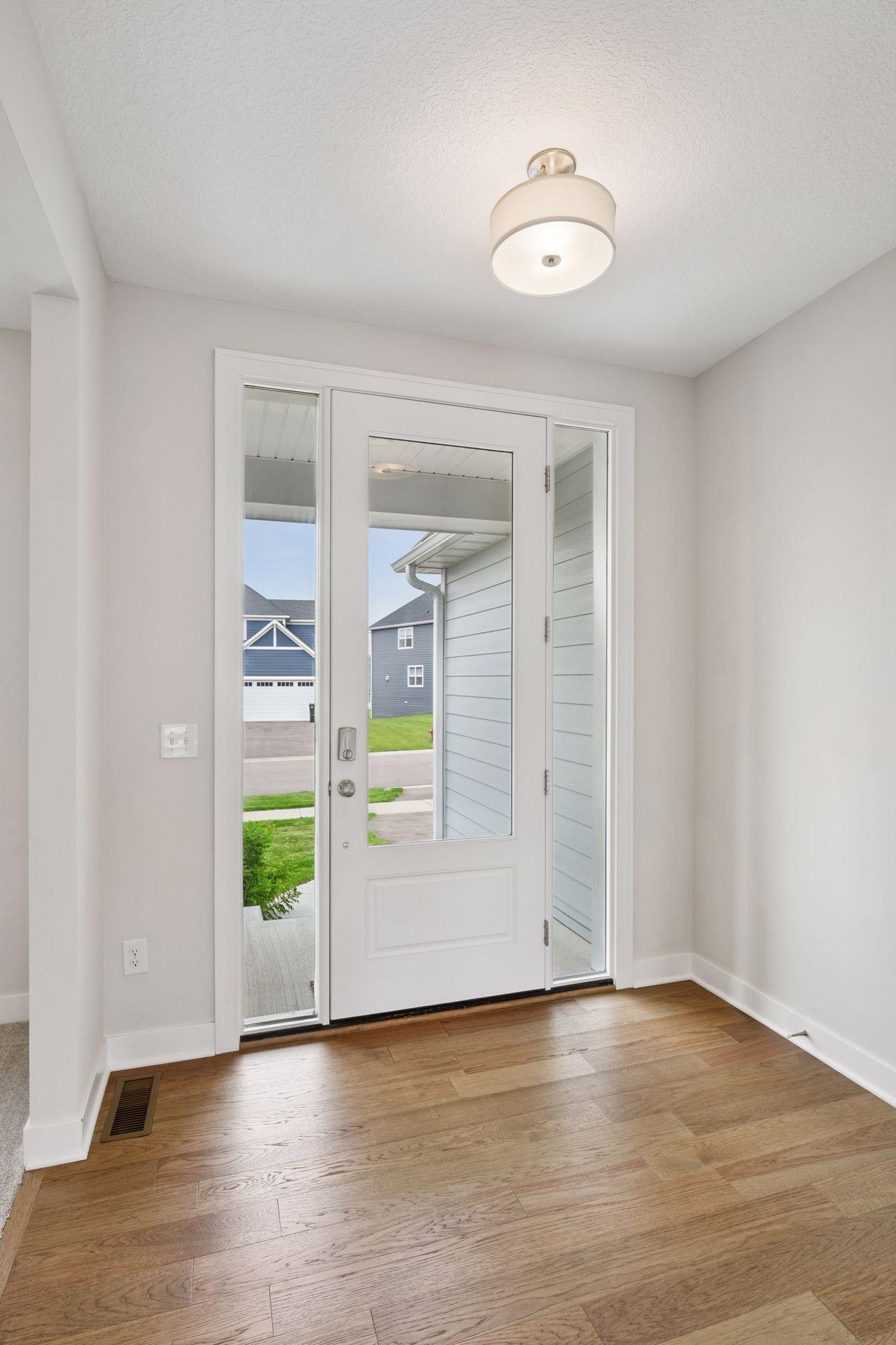 15561 110th Avenue N