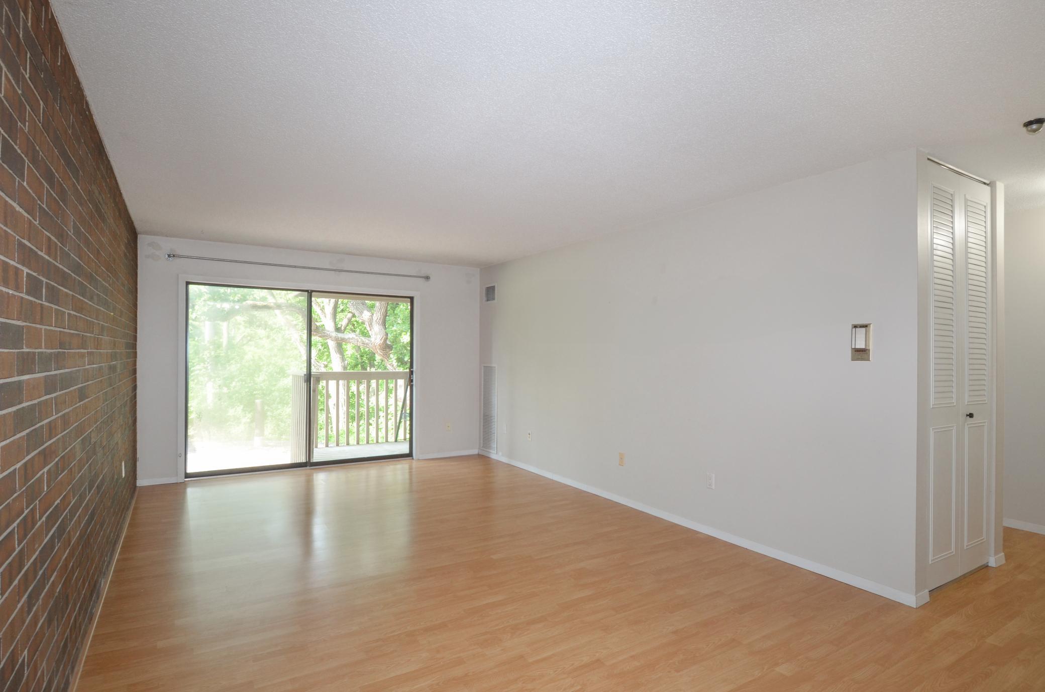 9400 Old Cedar Avenue S Unit: 121