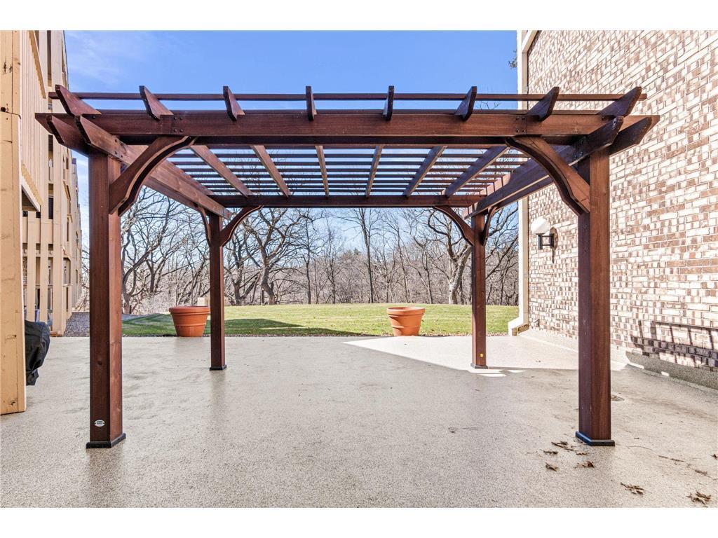 9400 Old Cedar Avenue S Unit: 121