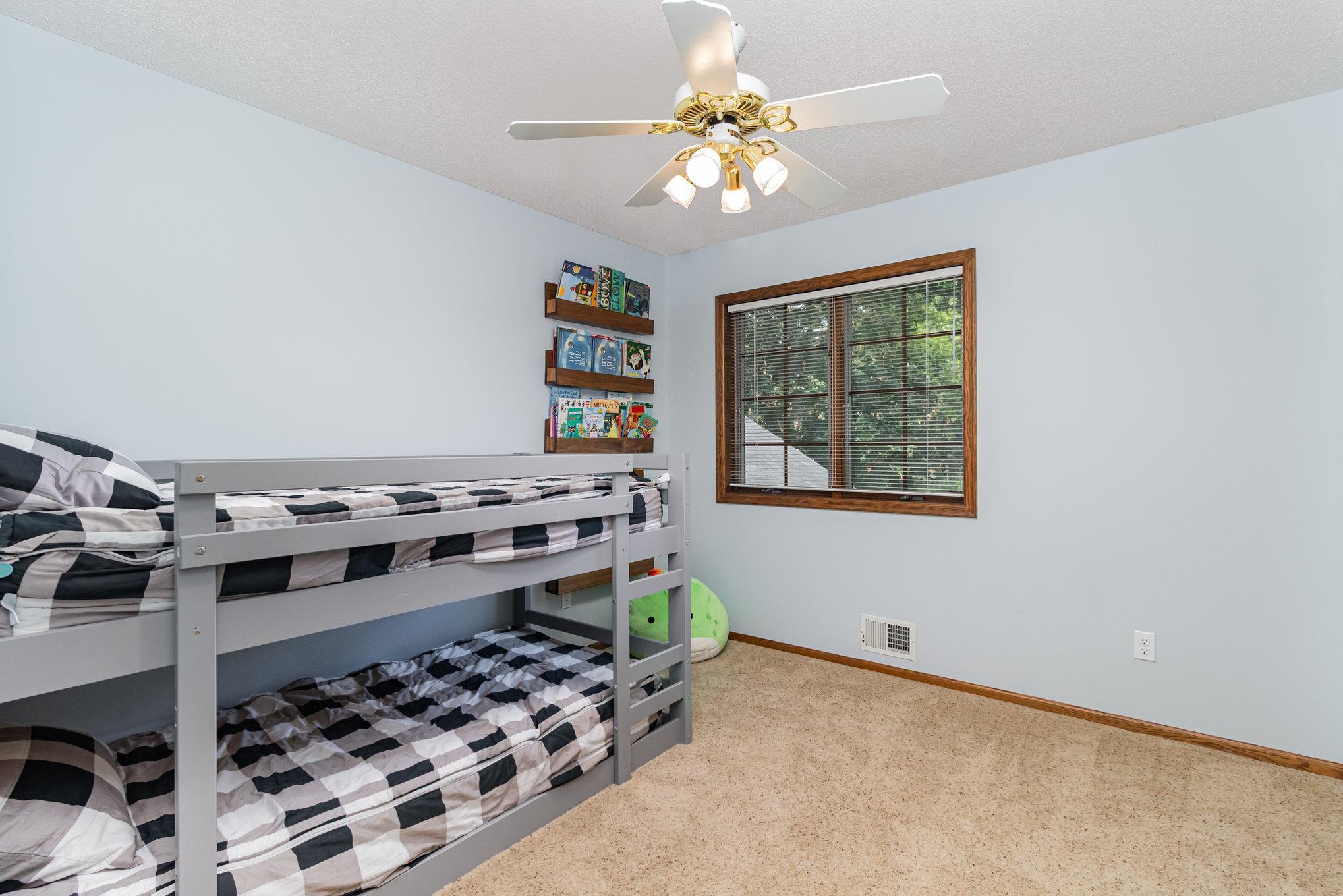 11452 Knollwood Court NE