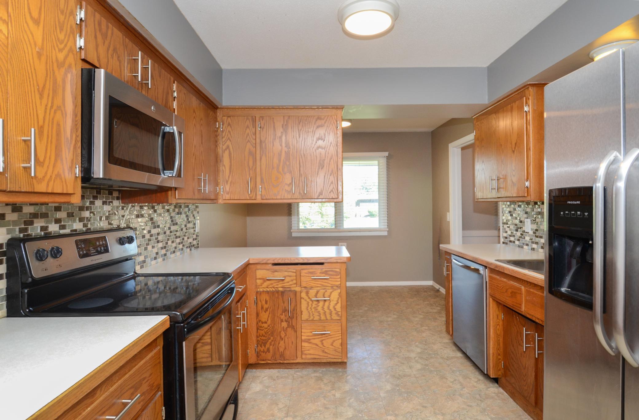 4131 Jersey Avenue N