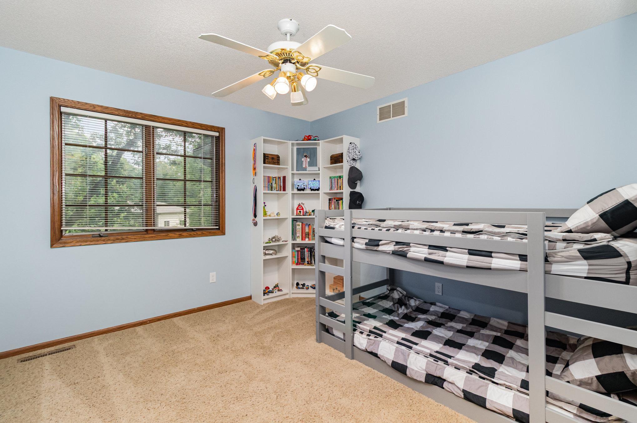 11452 Knollwood Court NE