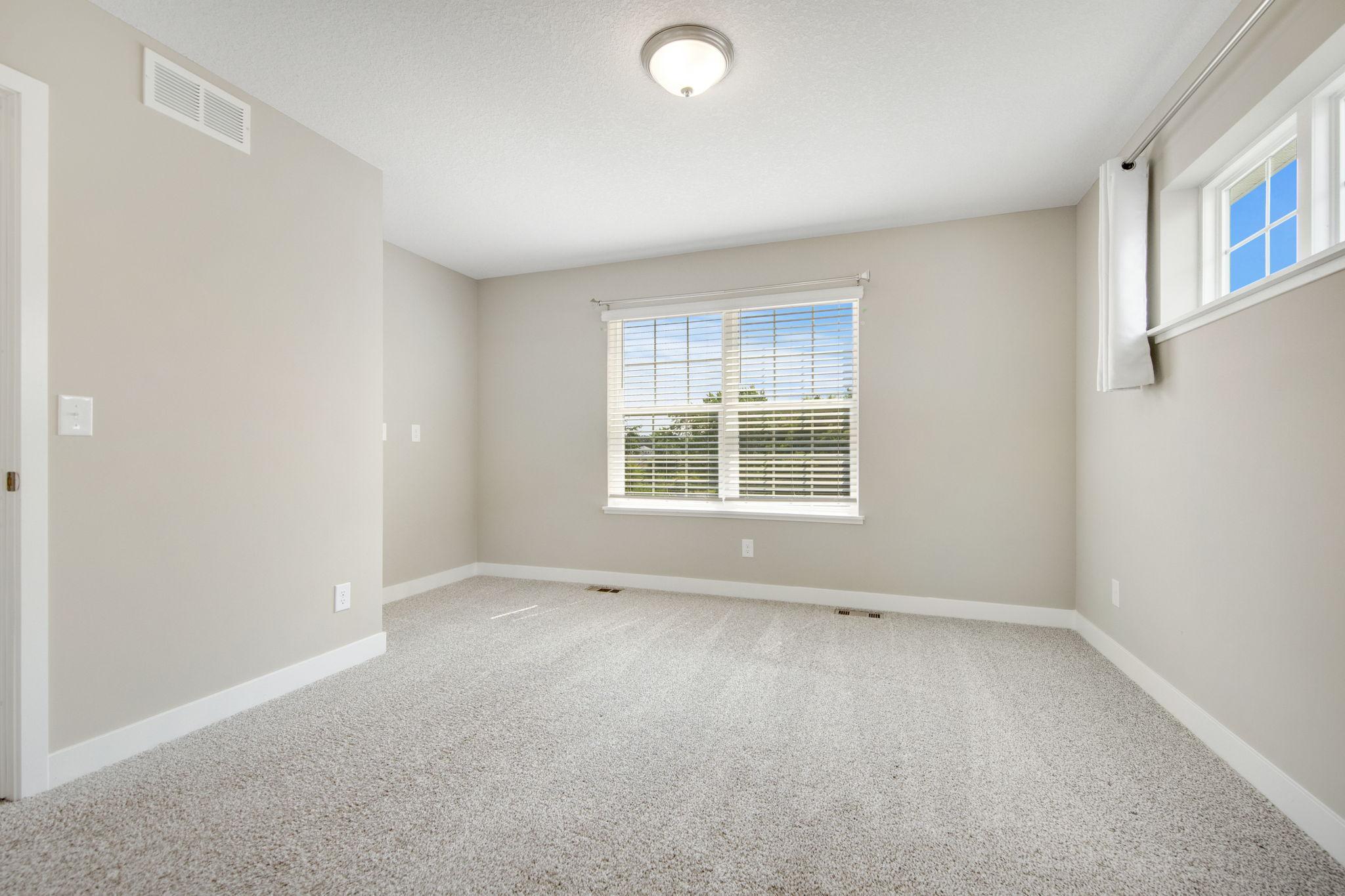 11186 Balsam Pointe Trail