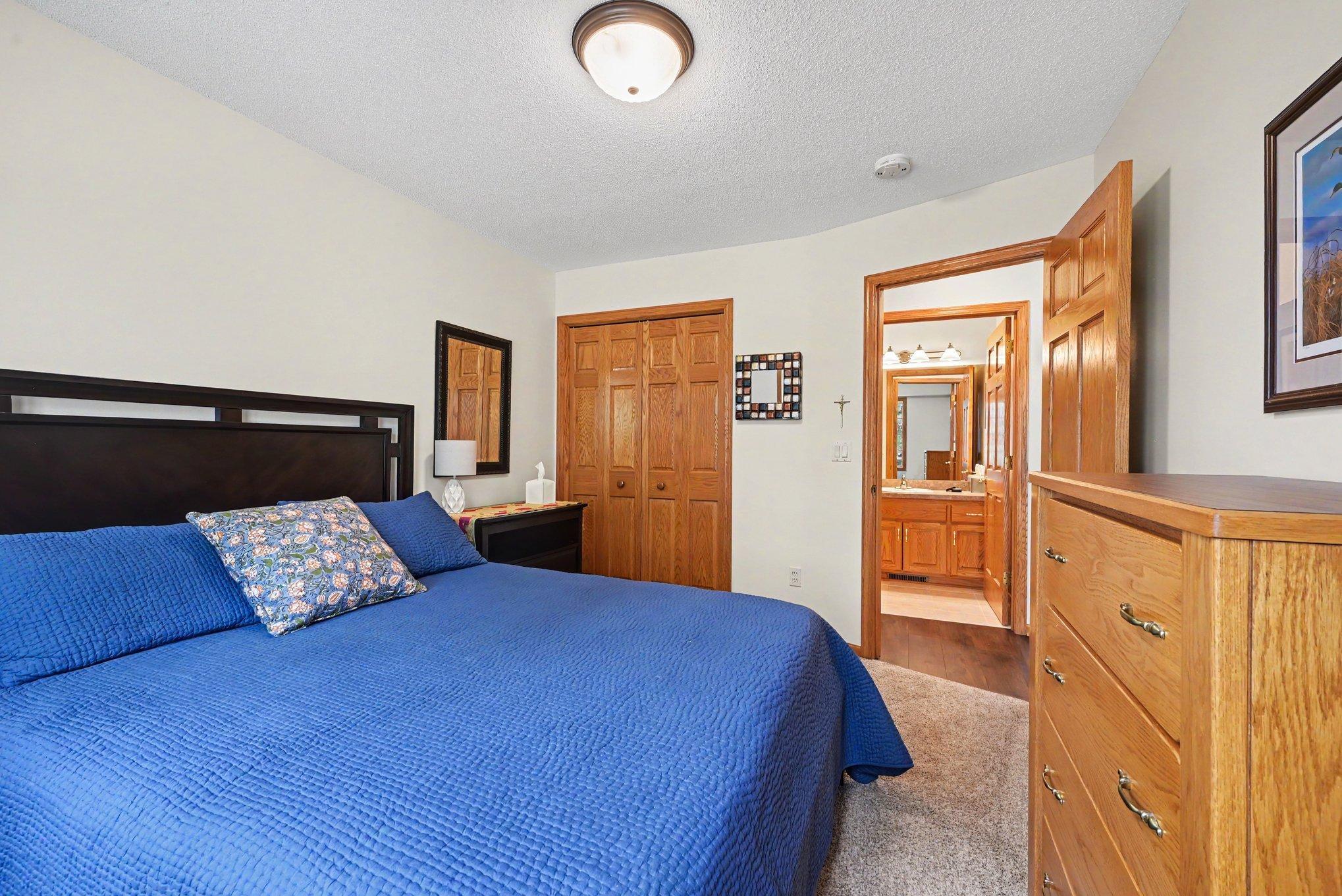 3720 Ladyslipper Lane N